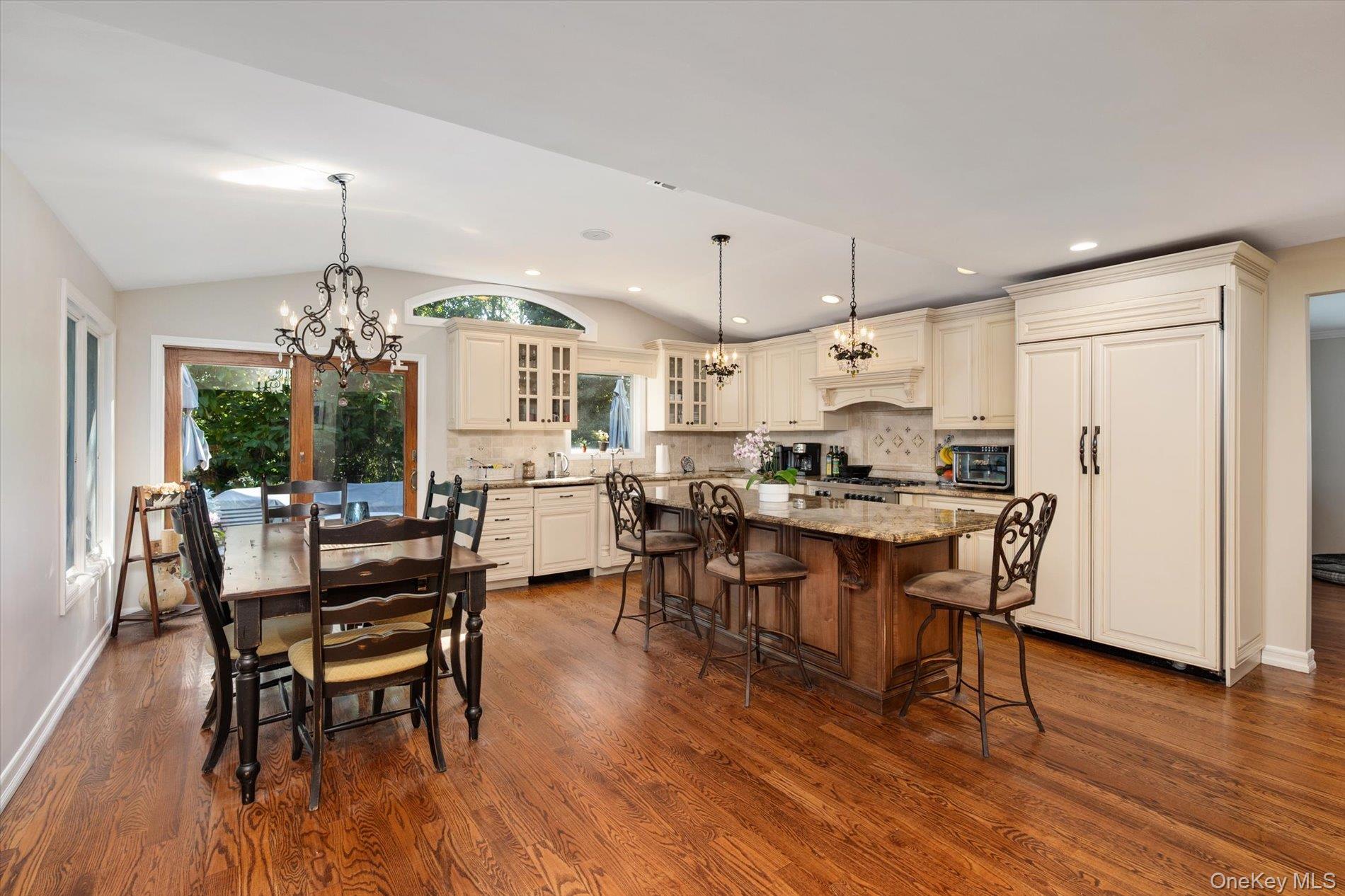 #2 photo, 4 Whittock Lane, Melville , NY 11747