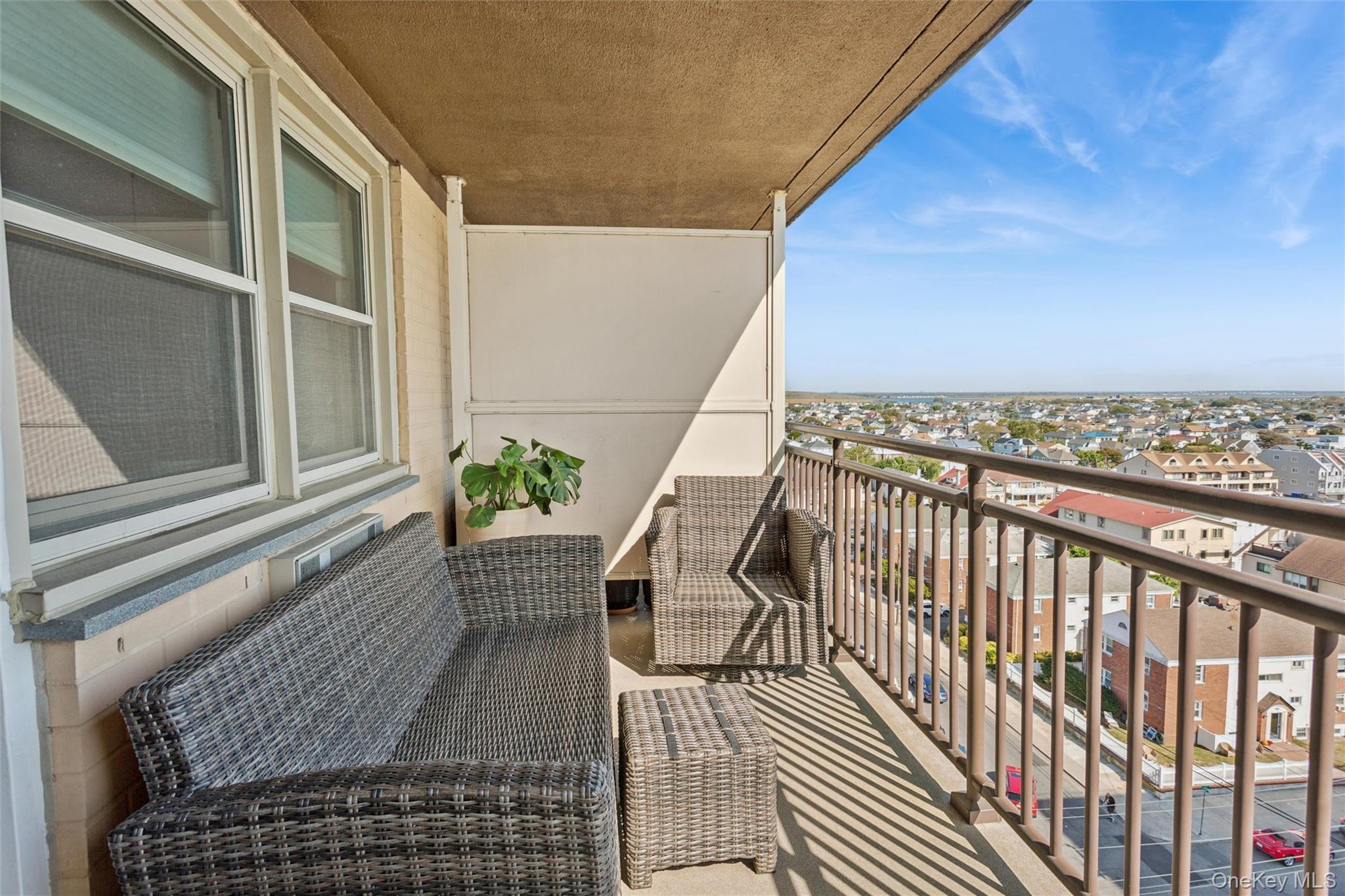 #14 photo, 25 Neptune Boulevard, Long Beach , NY 11561