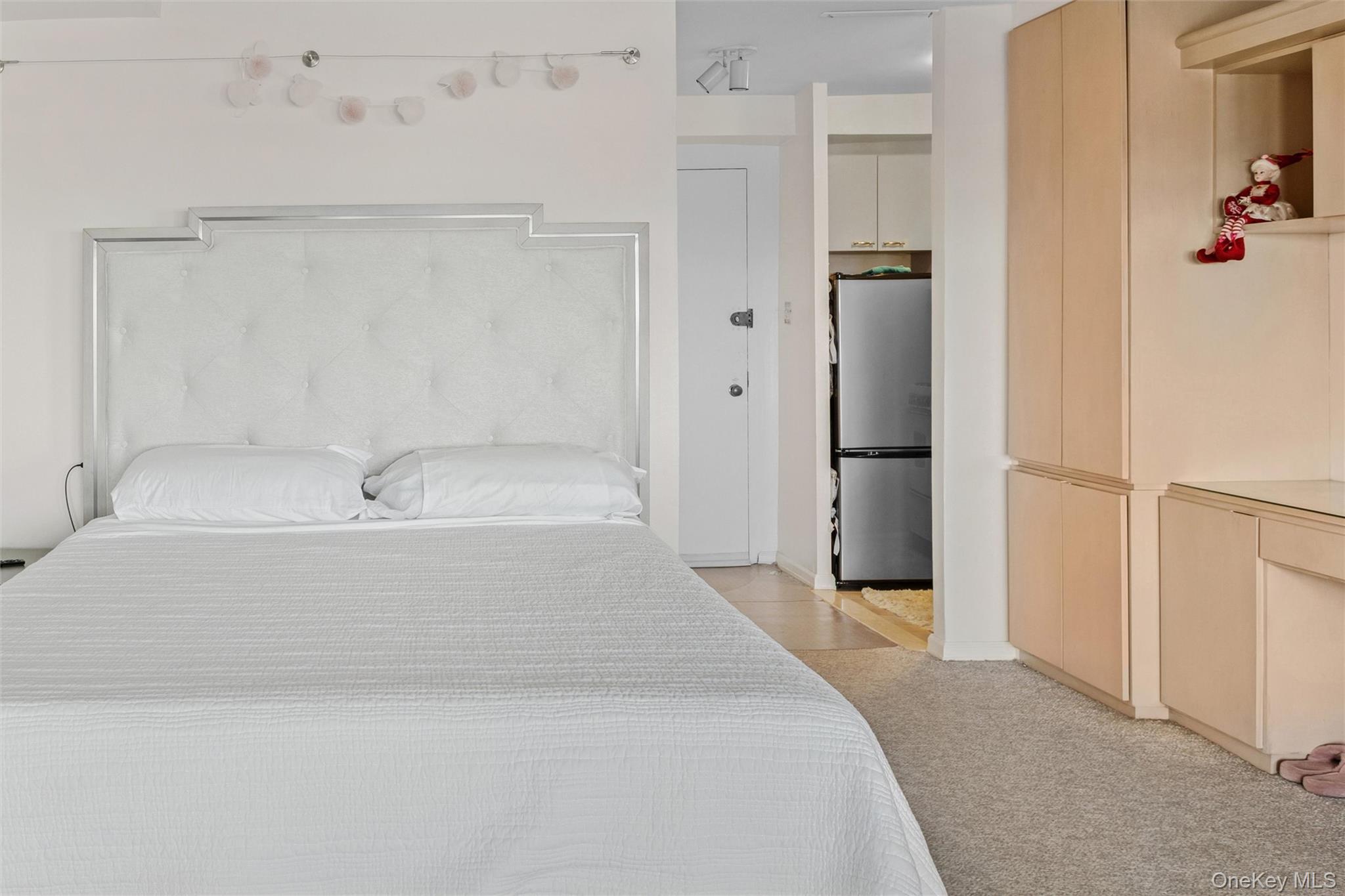 #7 photo, 25 Neptune Boulevard, Long Beach , NY 11561