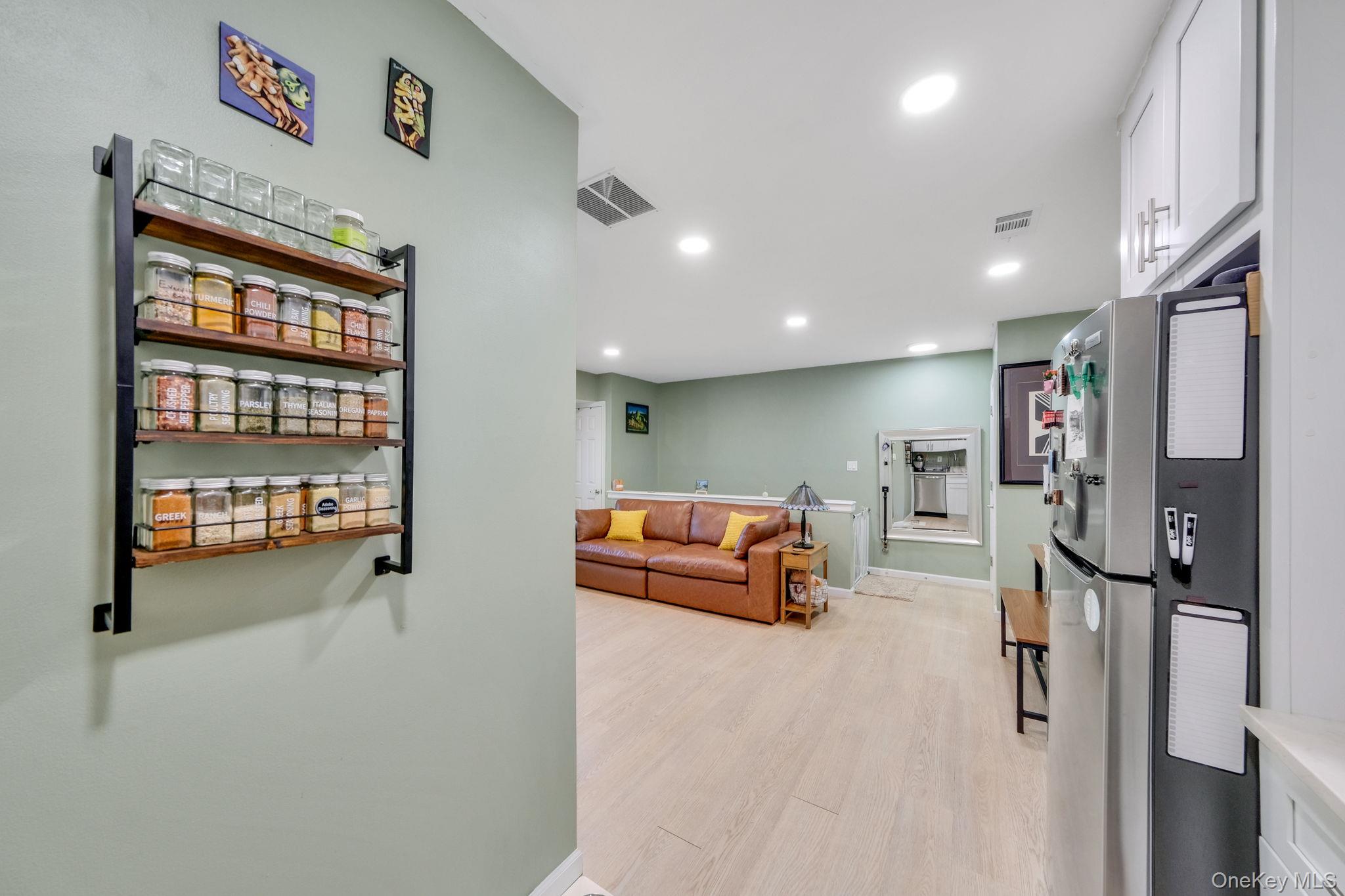 #15 photo, 2 sierra ct, サフォーク郡 Coram , NY 11727