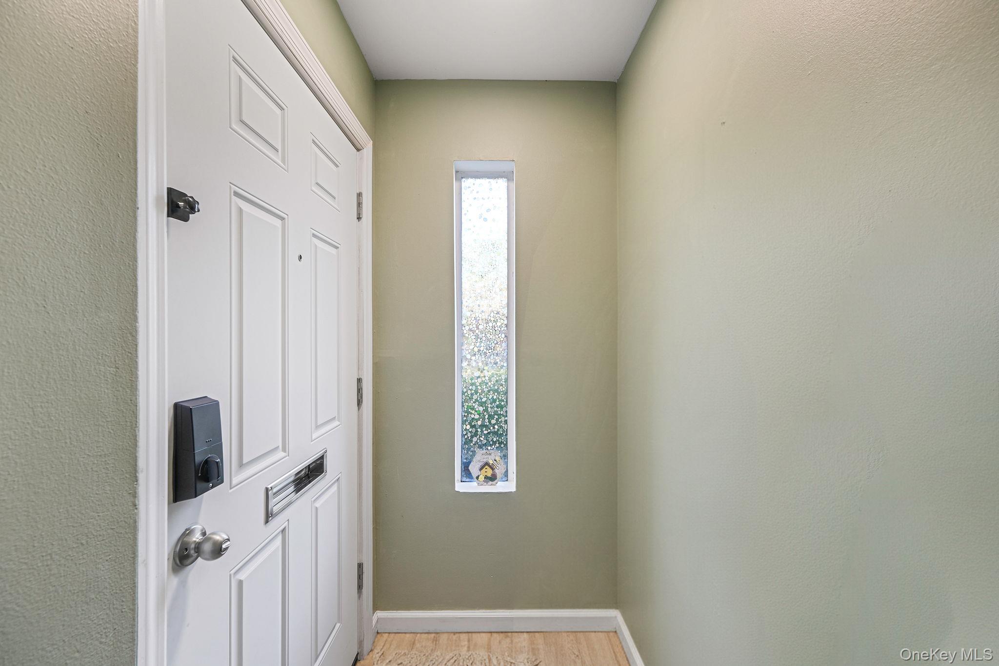 #6 photo, 2 sierra ct, サフォーク郡 Coram , NY 11727