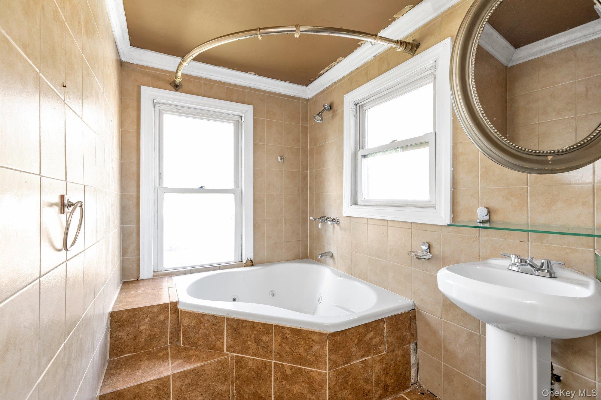 #8 photo, 134-01 Linden Boulevard, South Ozone Park , NY 11420