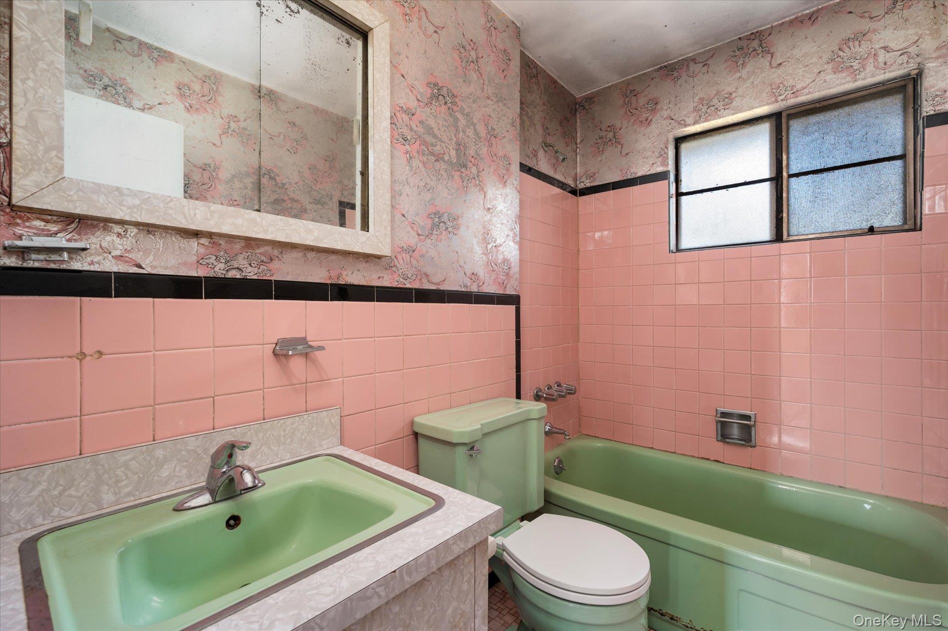 #11 photo, 4057 Eve Drive, מחוז נסאו Seaford , NY 11783