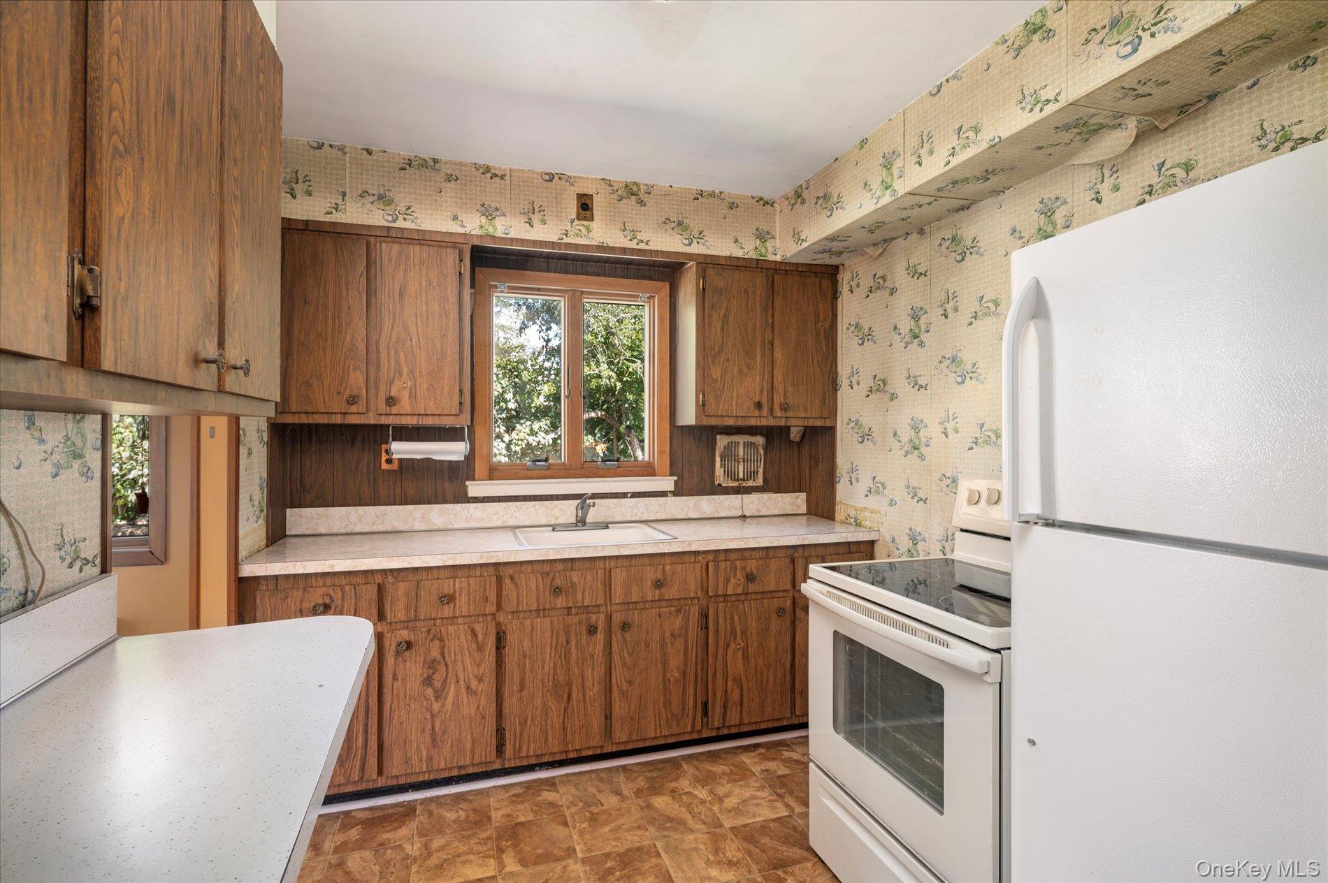 #6 photo, 4057 Eve Drive, מחוז נסאו Seaford , NY 11783