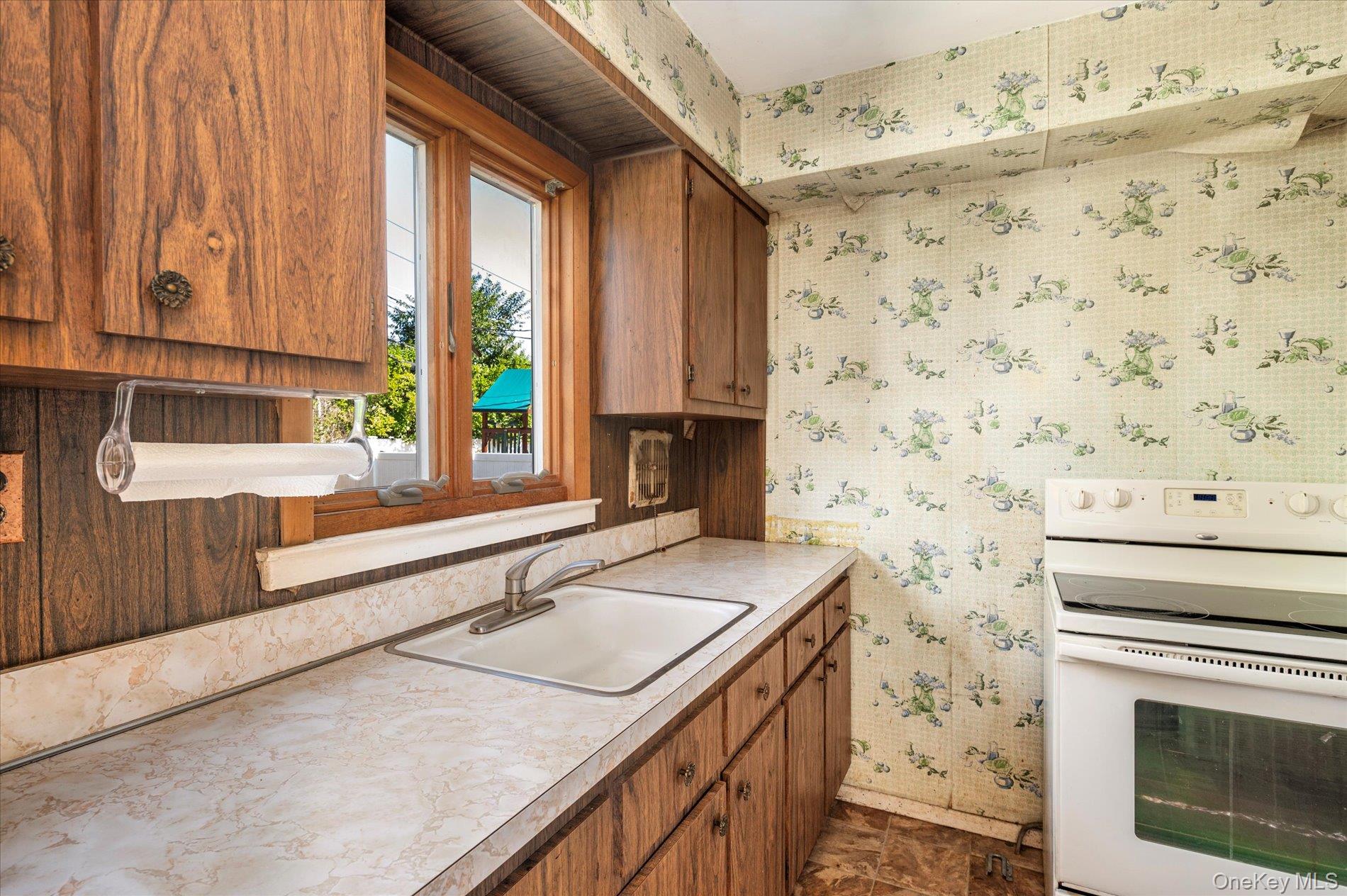 #7 photo, 4057 Eve Drive, מחוז נסאו Seaford , NY 11783