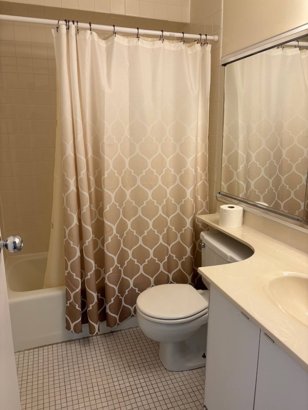 #5 photo, 2 Bay Club Dr, クイーンズ区 Bayside , NY 11360