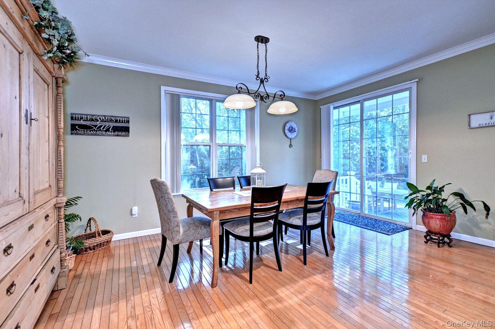 #10 photo, 410 Mystic Way, Bay Shore , NY 11706