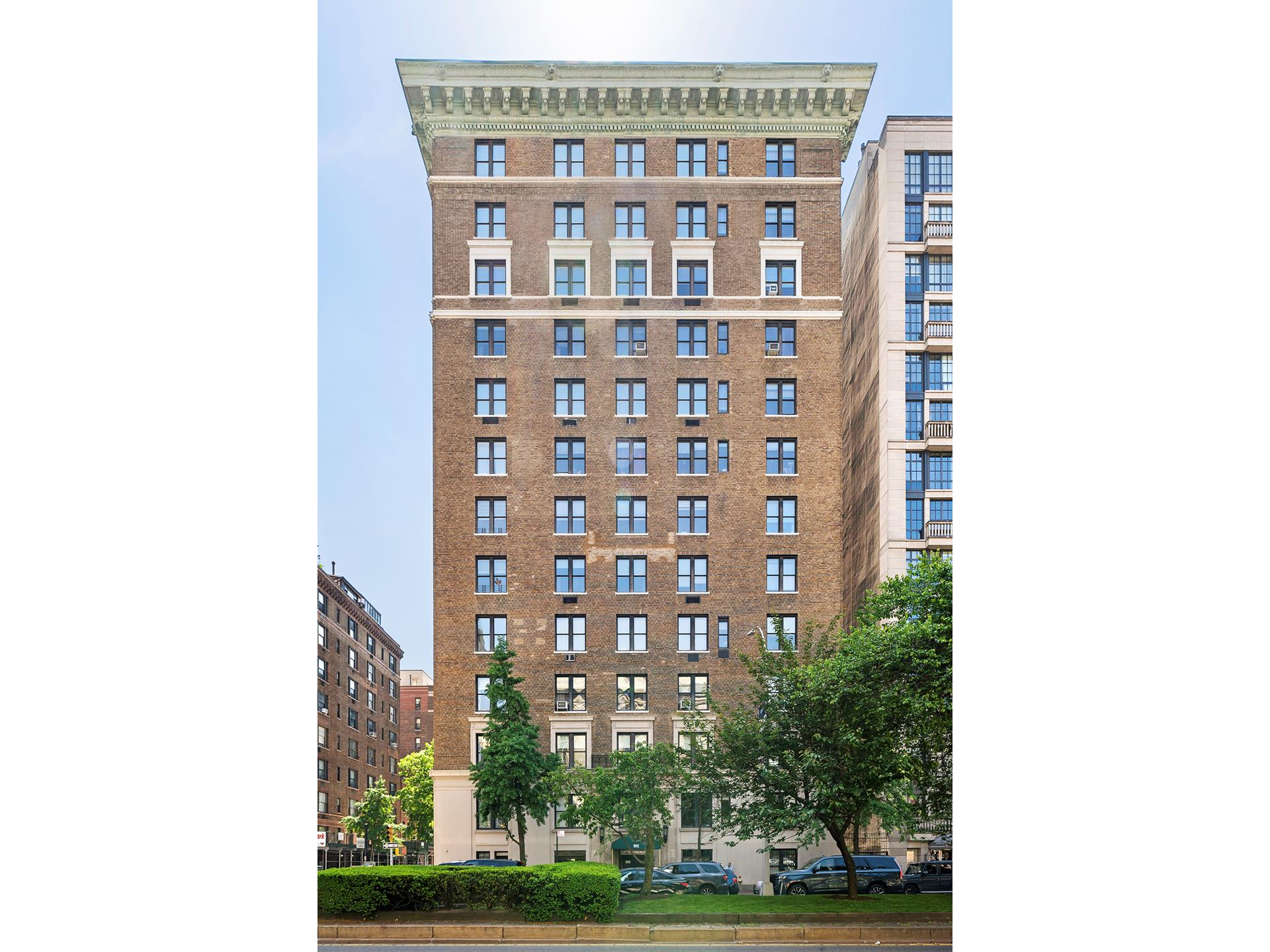 #13 photo, 993 PARK Avenue, Upper East Side , NY 10028
