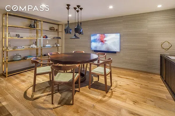 #16 photo, New York City, マンハッタン Hell's Kitchen , NY 10036