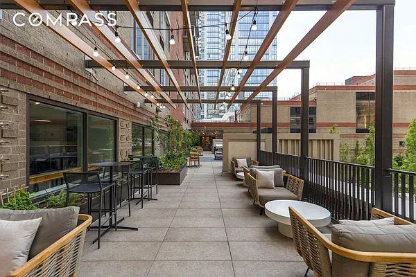 #18 photo, New York City, マンハッタン Hell's Kitchen , NY 10036