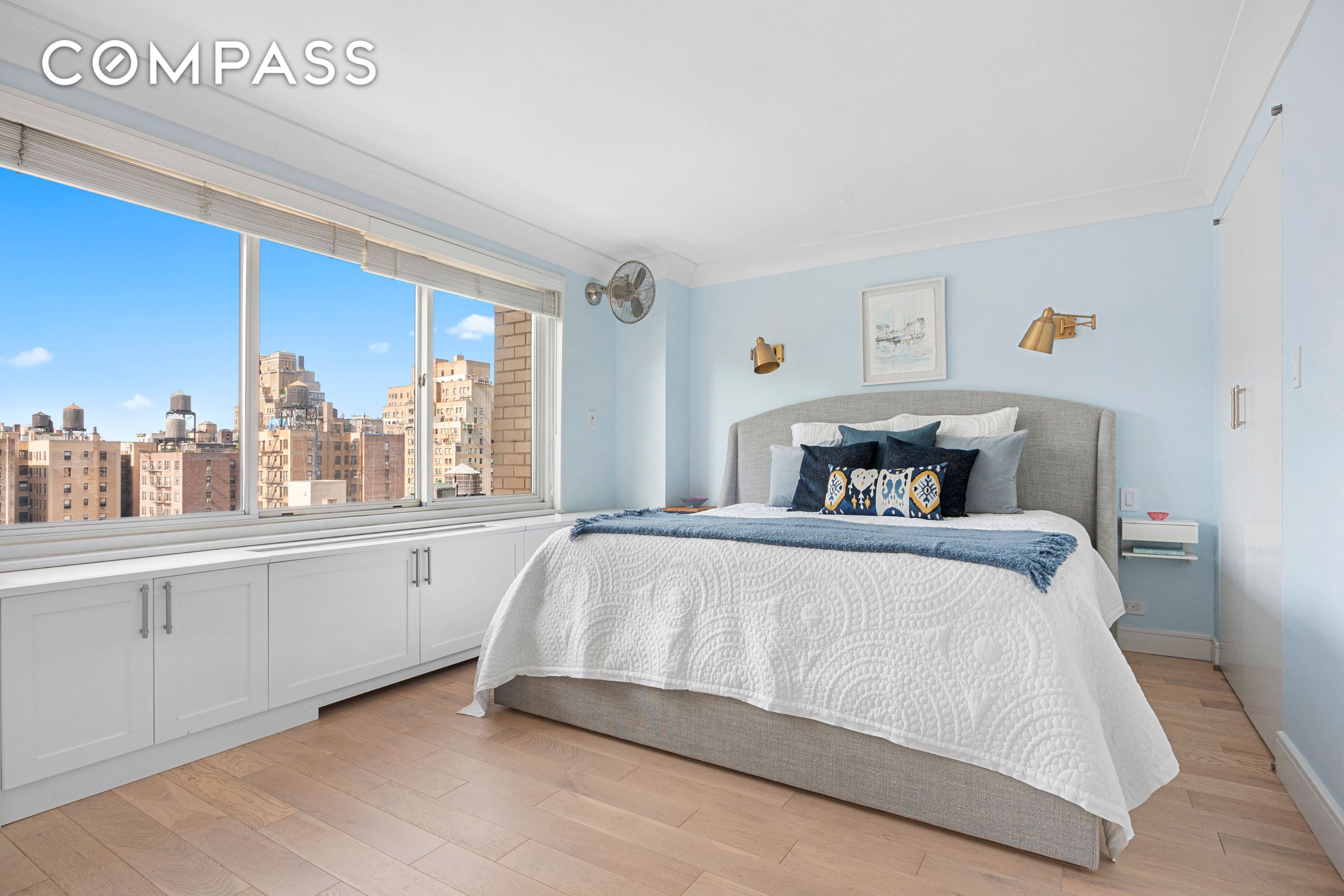 #5 photo, 201 W 70th Street, Upper West Side , NY 10023