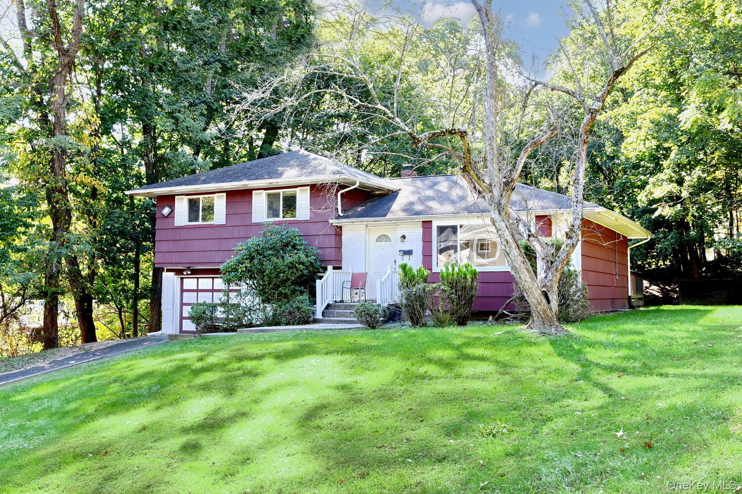 #2 photo, 24 Hilltop Lane, Monsey , NY 10952