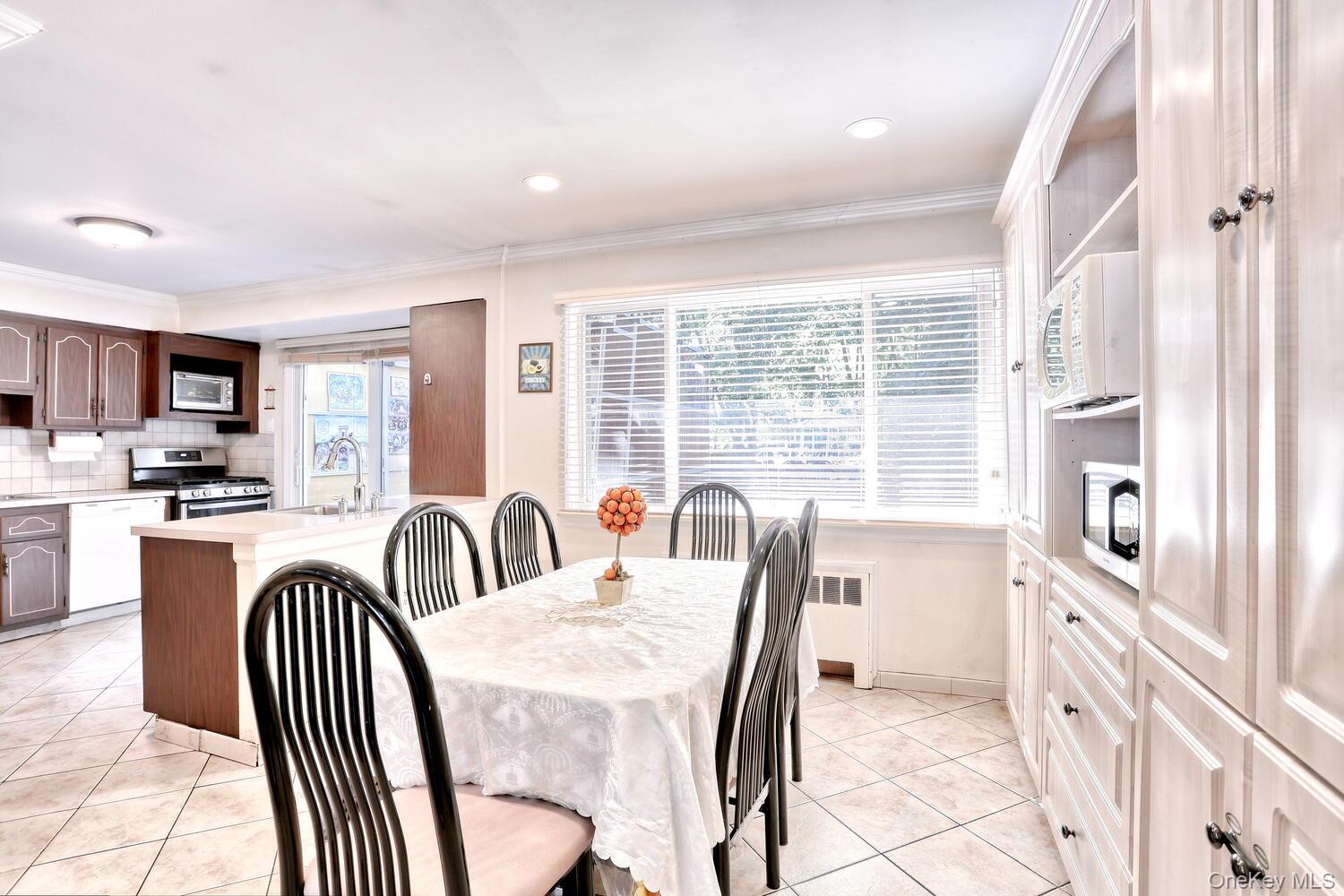 #6 photo, 24 Hilltop Lane, Monsey , NY 10952