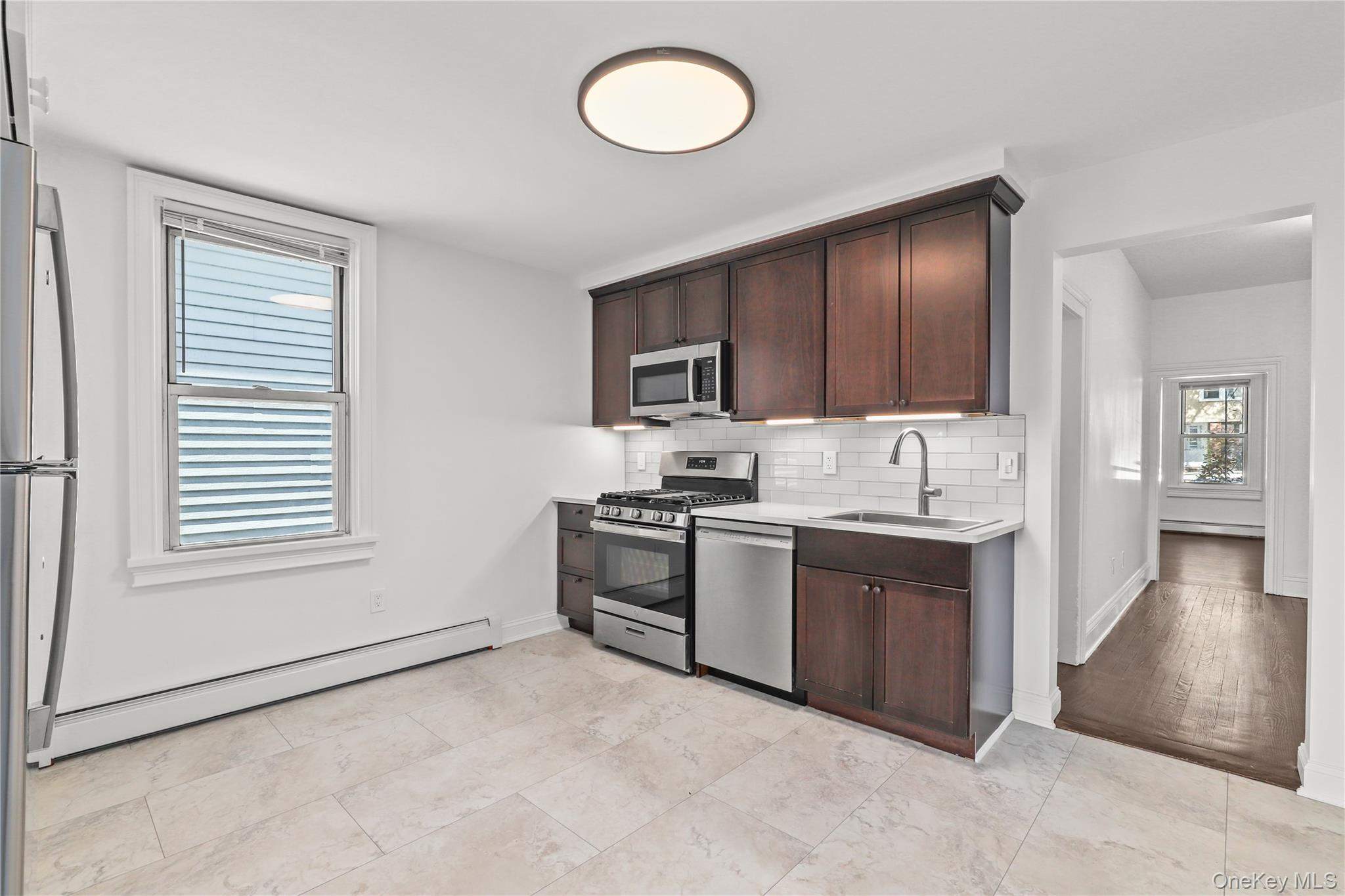 #3 photo, 148 Beekman Avenue, Sleepy Hollow , NY 10591