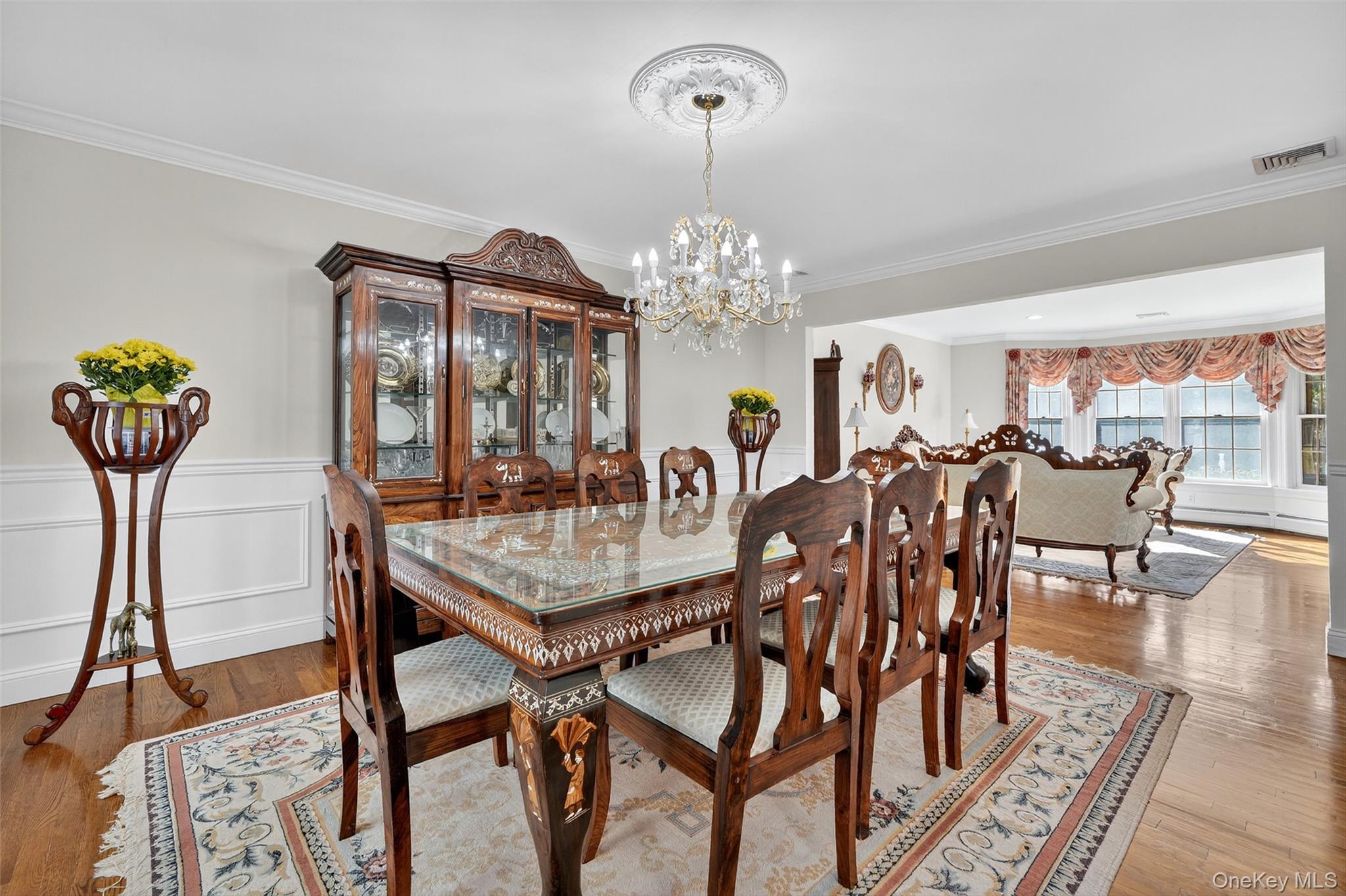 #13 photo, 33 King Arthur Court, New City , NY 10956