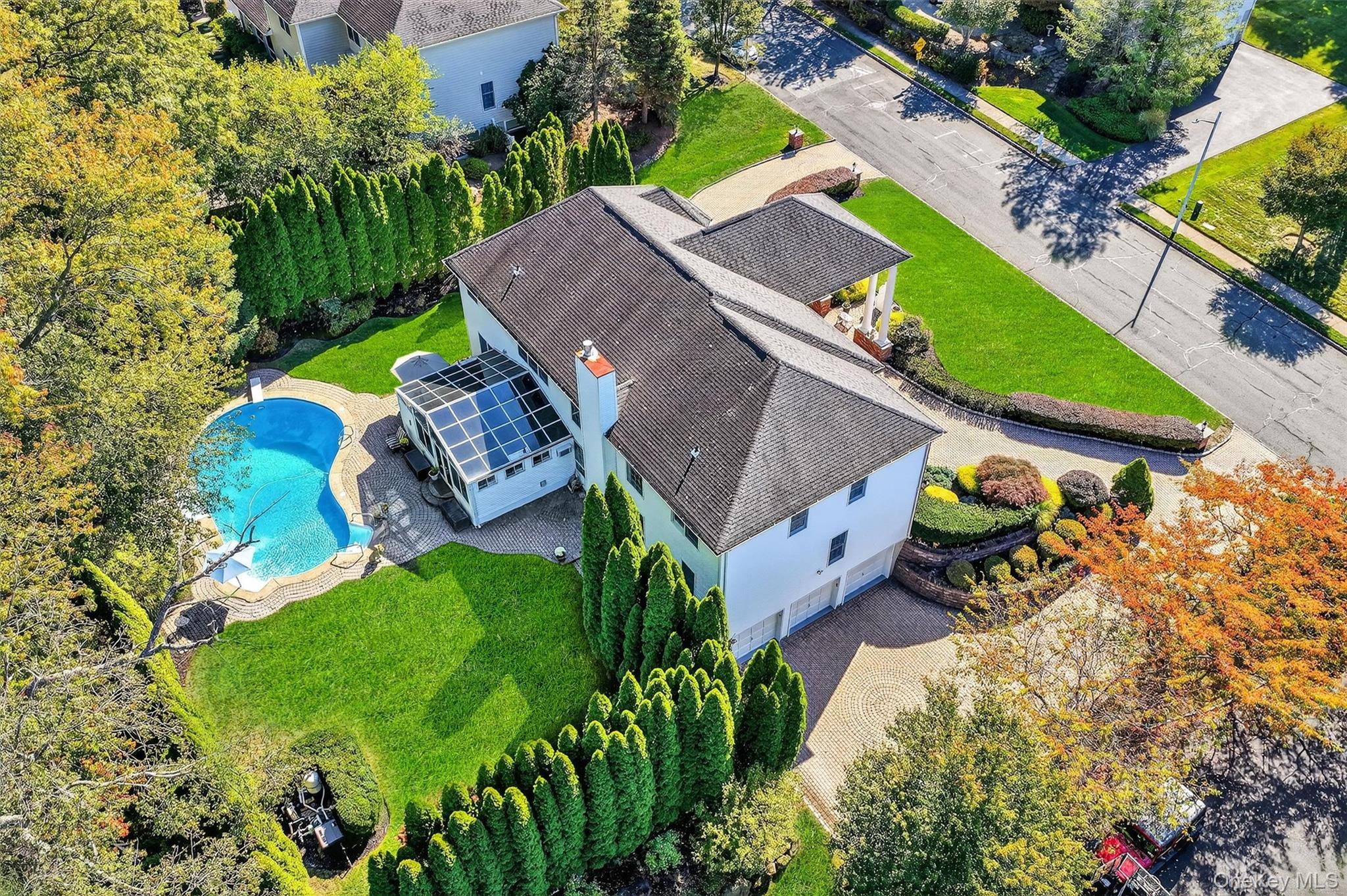 #4 photo, 33 King Arthur Court, New City , NY 10956