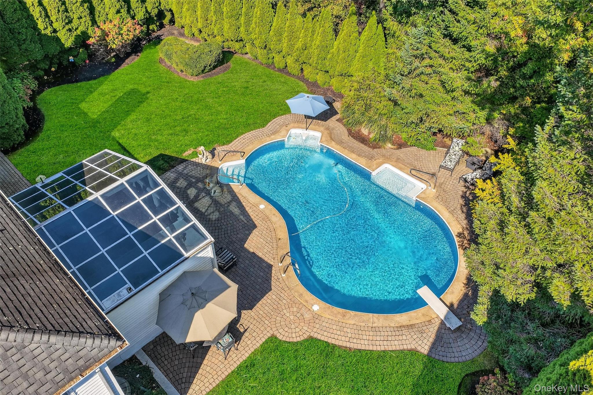 #7 photo, 33 King Arthur Court, New City , NY 10956