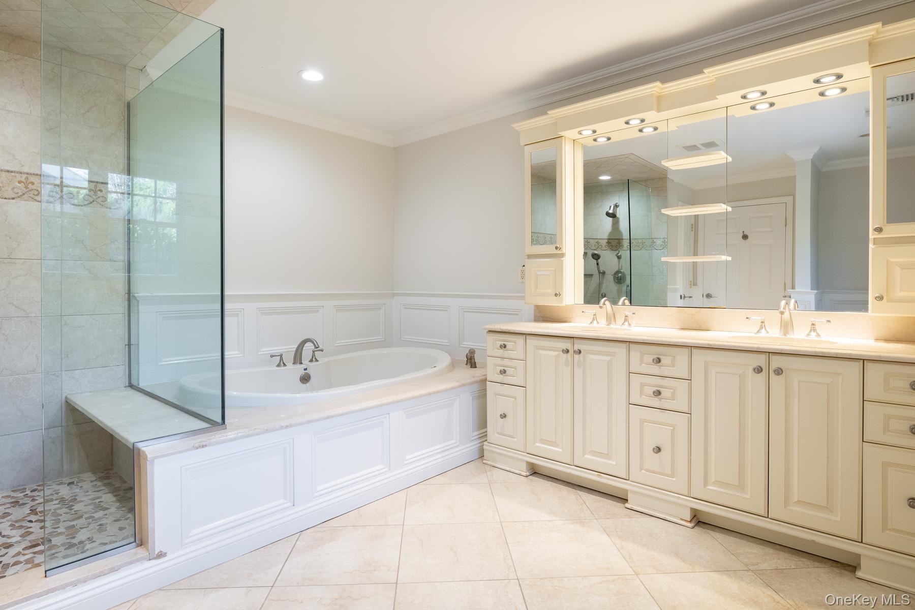 #12 photo, 15 Rockinghorse Trail, Rye Brook , NY 10573