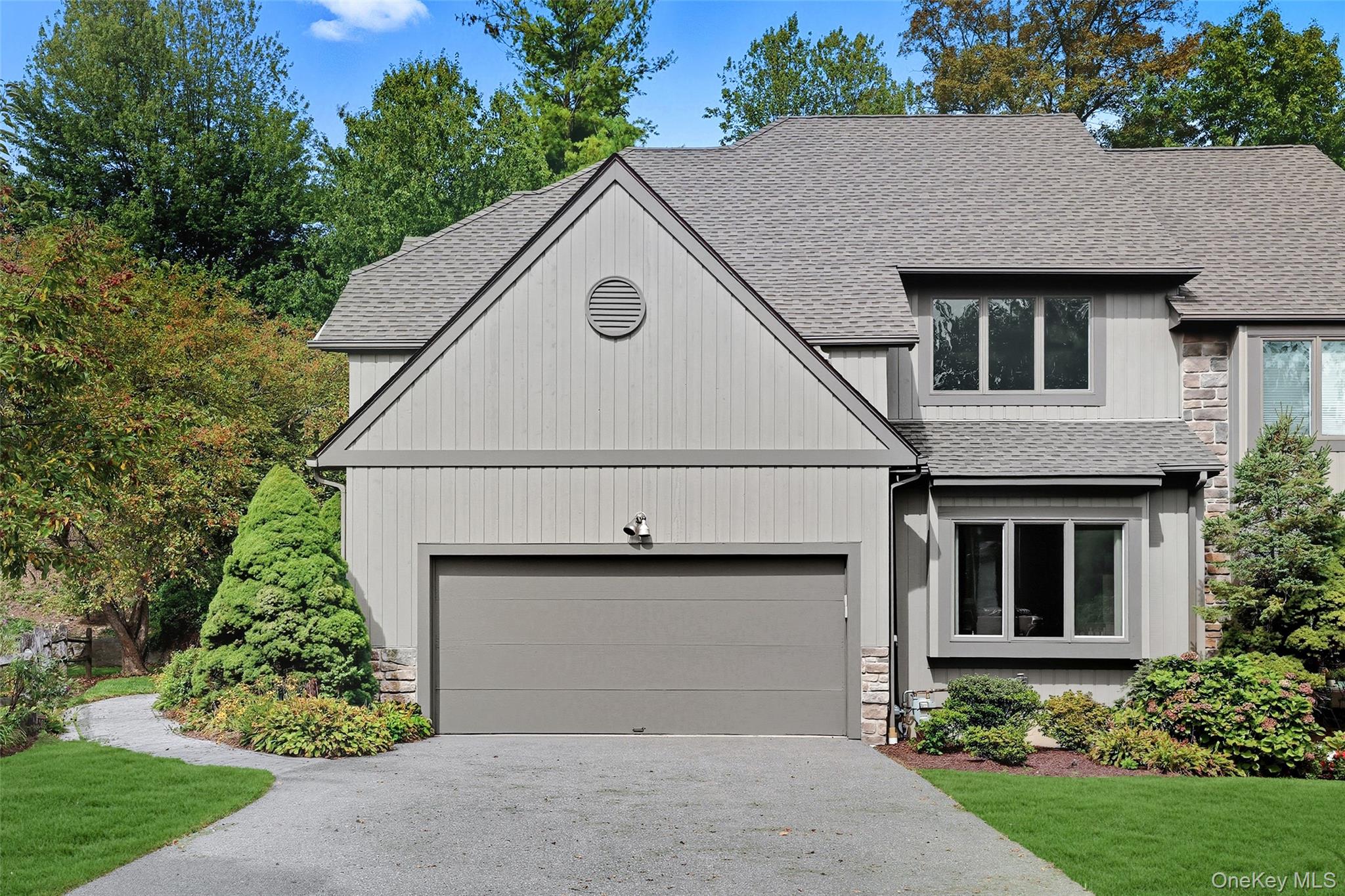 #1 photo, 8 Persimmon Lane, White Plains , NY 10605