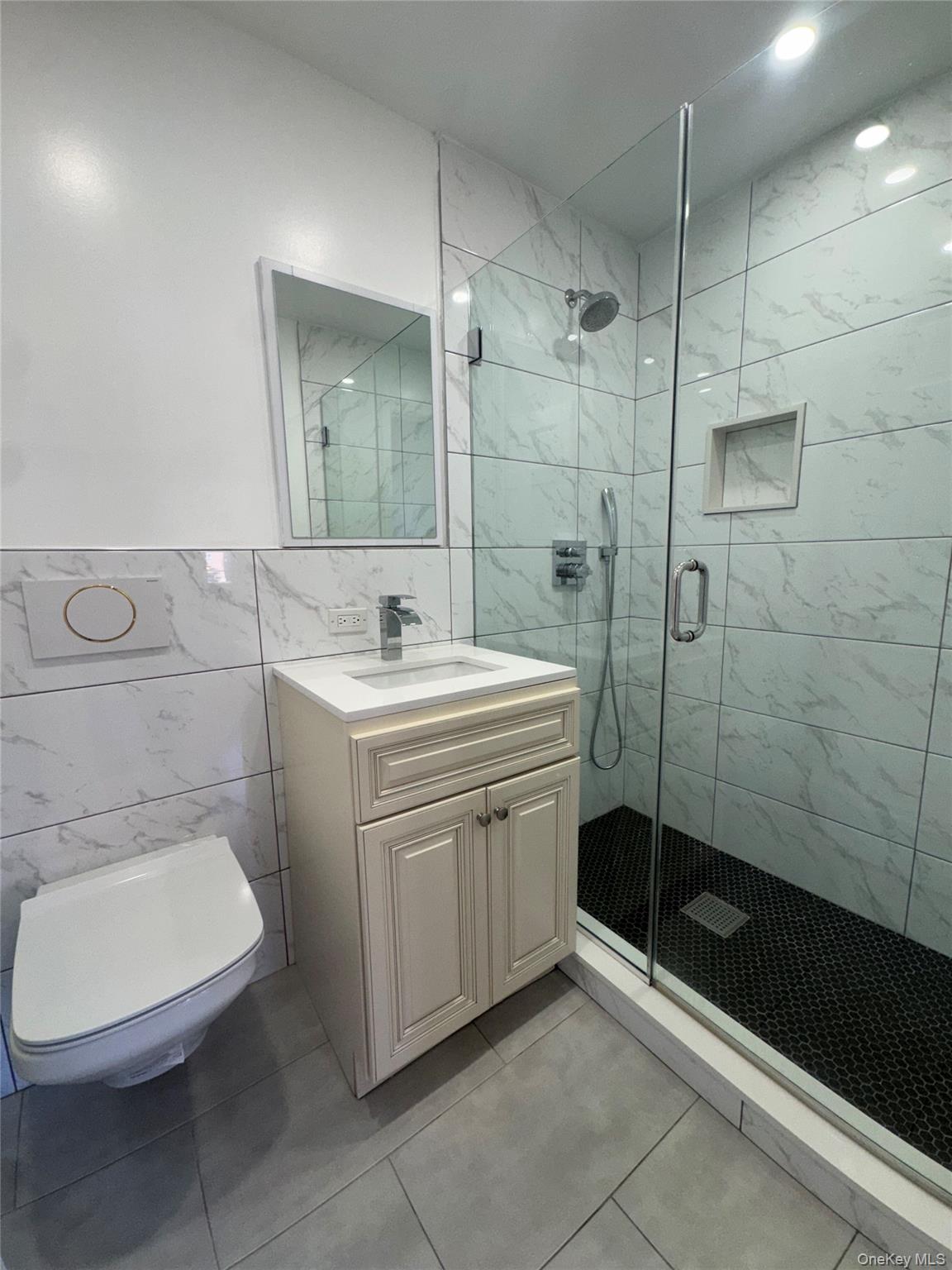 #4 photo, 27 4th Avenue, Pelham , NY 10803