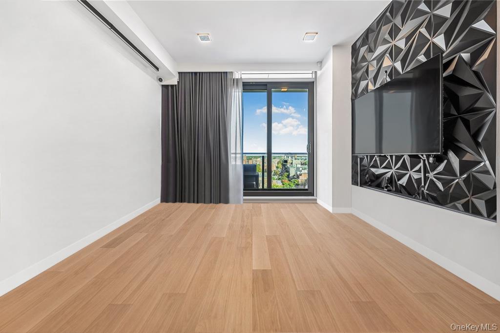 #5 photo, 33-66 farrington street, クイーンズ区 Flushing , NY 11354