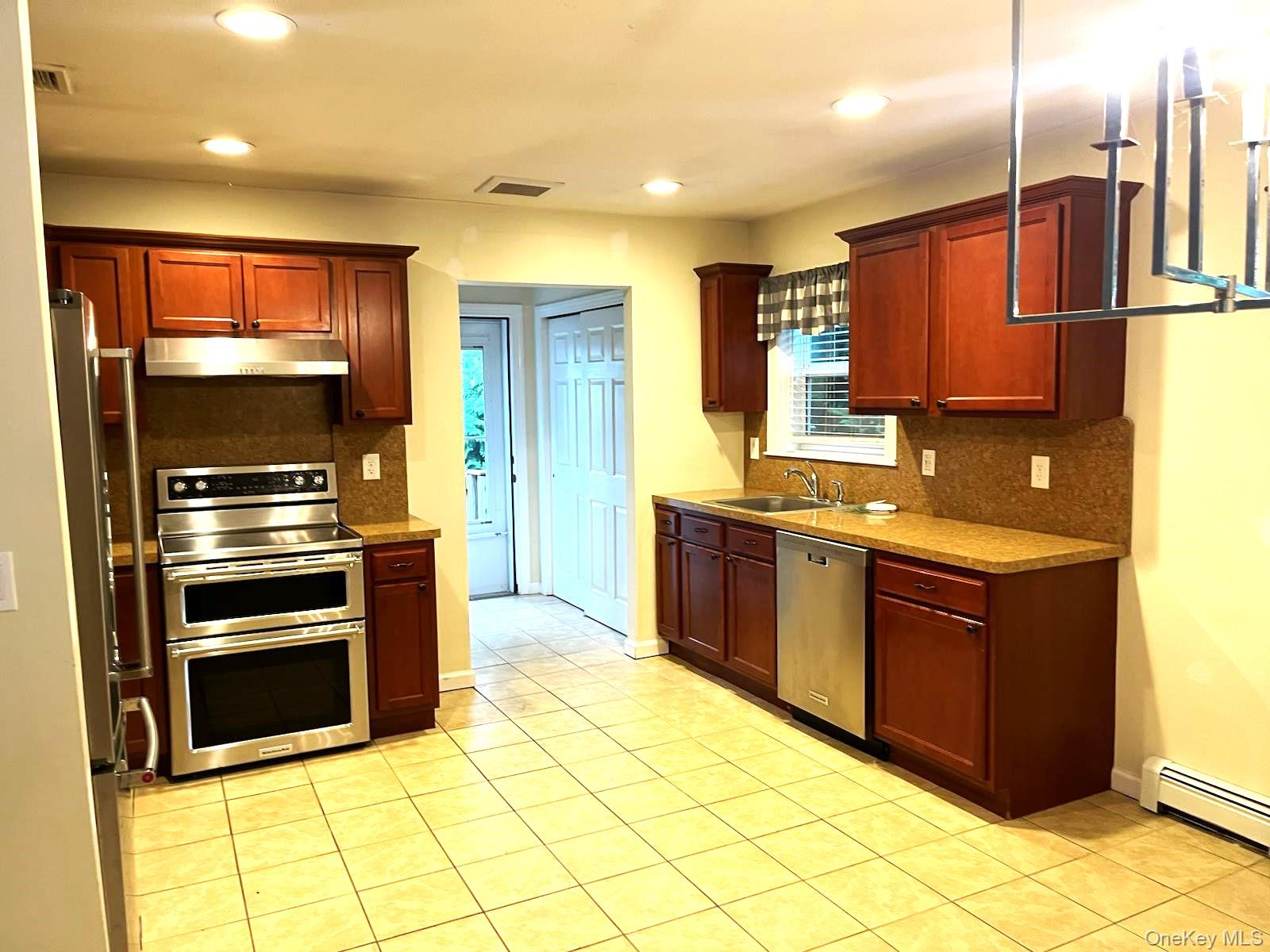 #2 photo, 196 Beaver Drive, Mastic , NY 11951