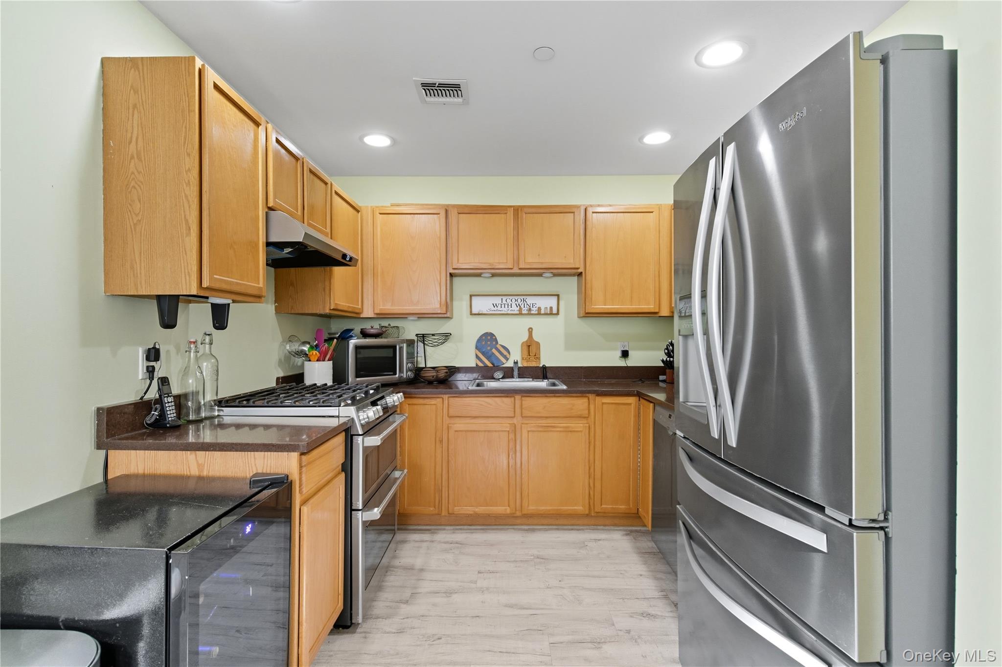 #12 photo, 224 Medea Way, Central Islip , NY 11722