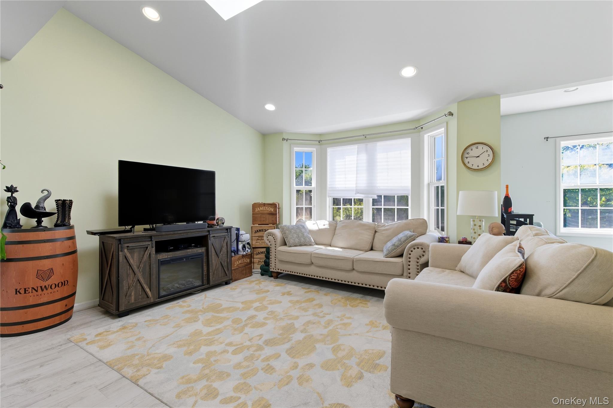 #8 photo, 224 Medea Way, Central Islip , NY 11722