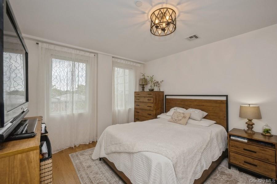 #18 photo, 1251 E 19th Street, ブルックリン区 Brooklyn , NY 11230