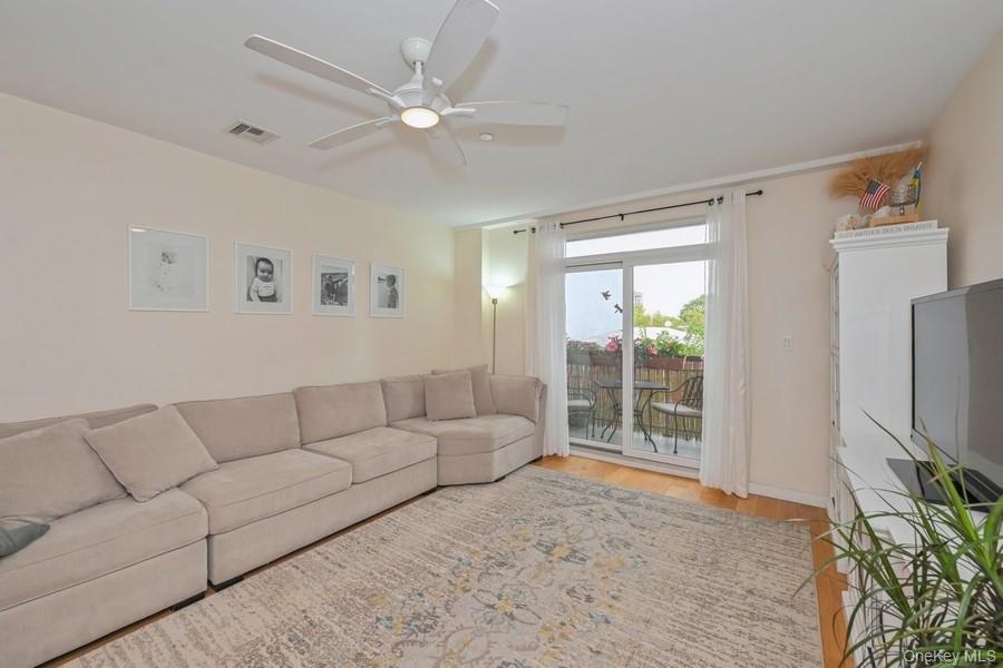 #7 photo, 1251 E 19th Street, ブルックリン区 Brooklyn , NY 11230