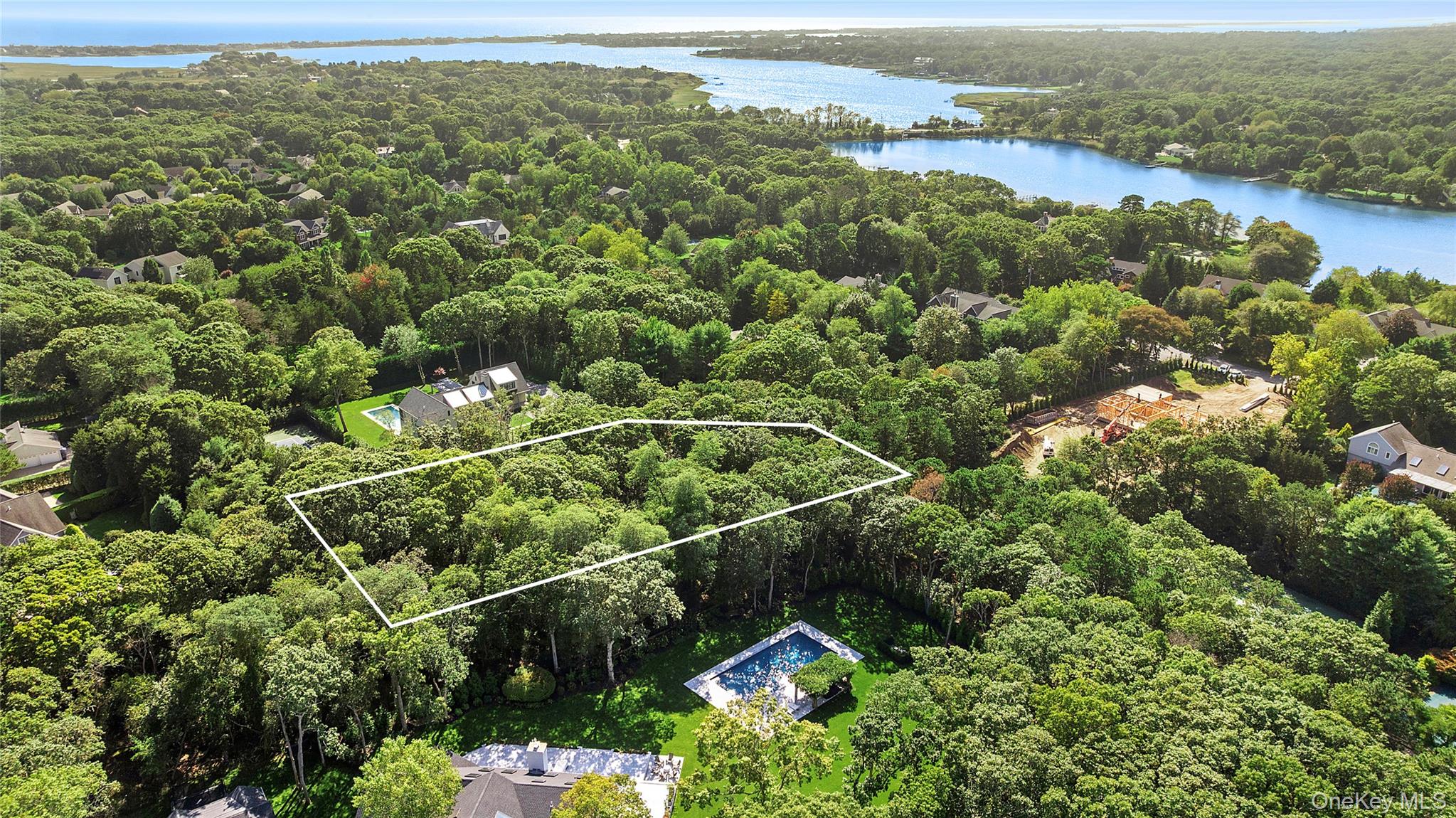 #3 photo, 5 Laurents Way, Quogue , NY 11959