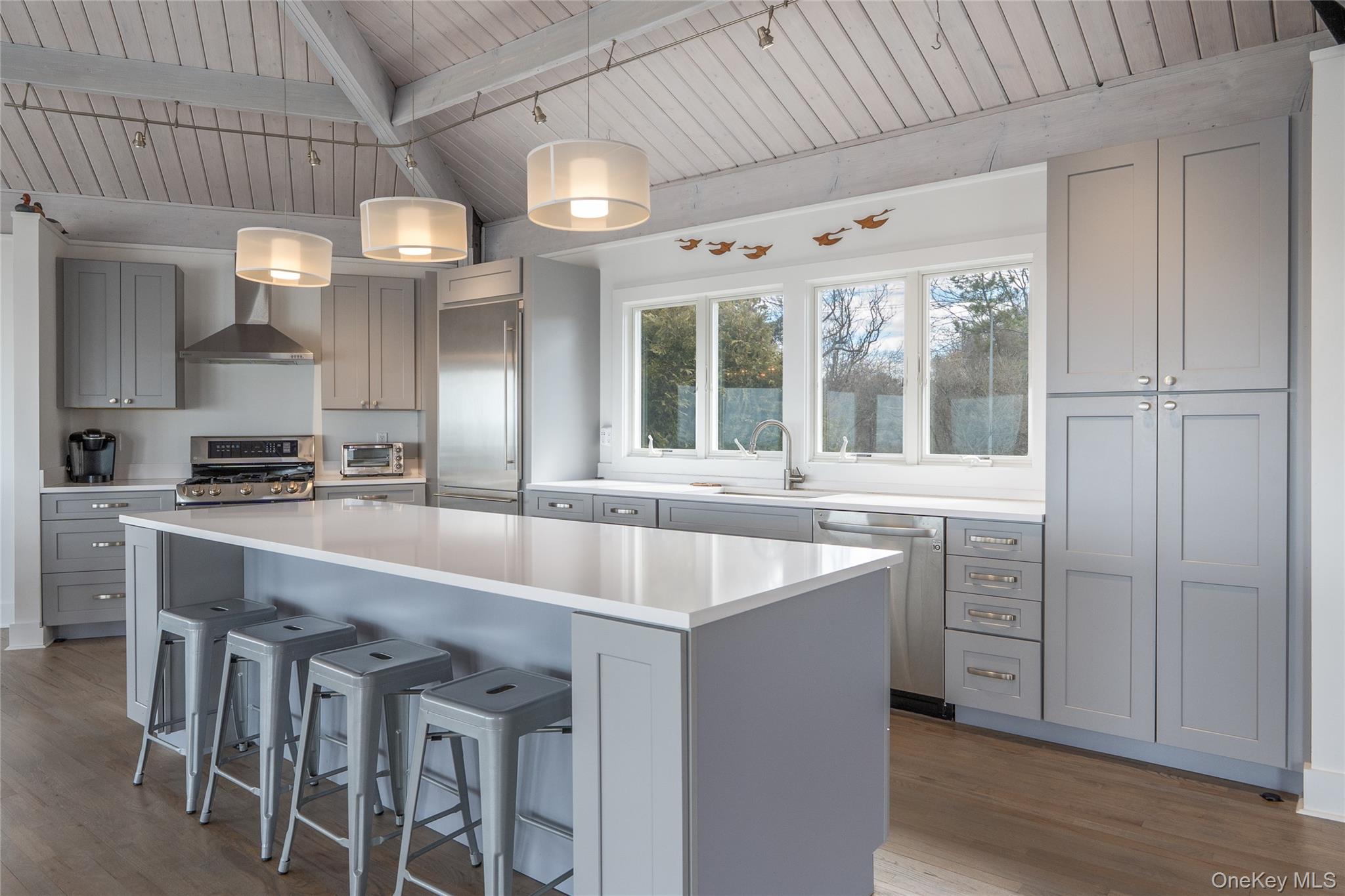 #19 photo, 56765 Route 48, サフォーク郡 Greenport , NY 11944