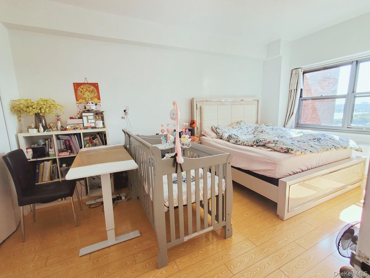 #12 photo, 61-20 Grand Central Parkway, クイーンズ区 Forest Hills , NY 11375