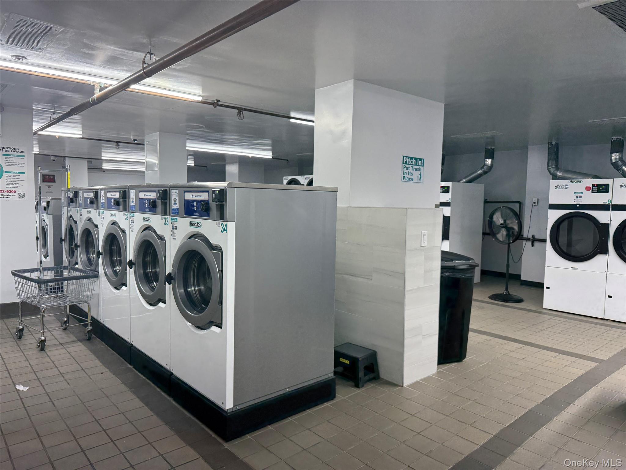 #17 photo, 61-20 Grand Central Parkway, クイーンズ区 Forest Hills , NY 11375