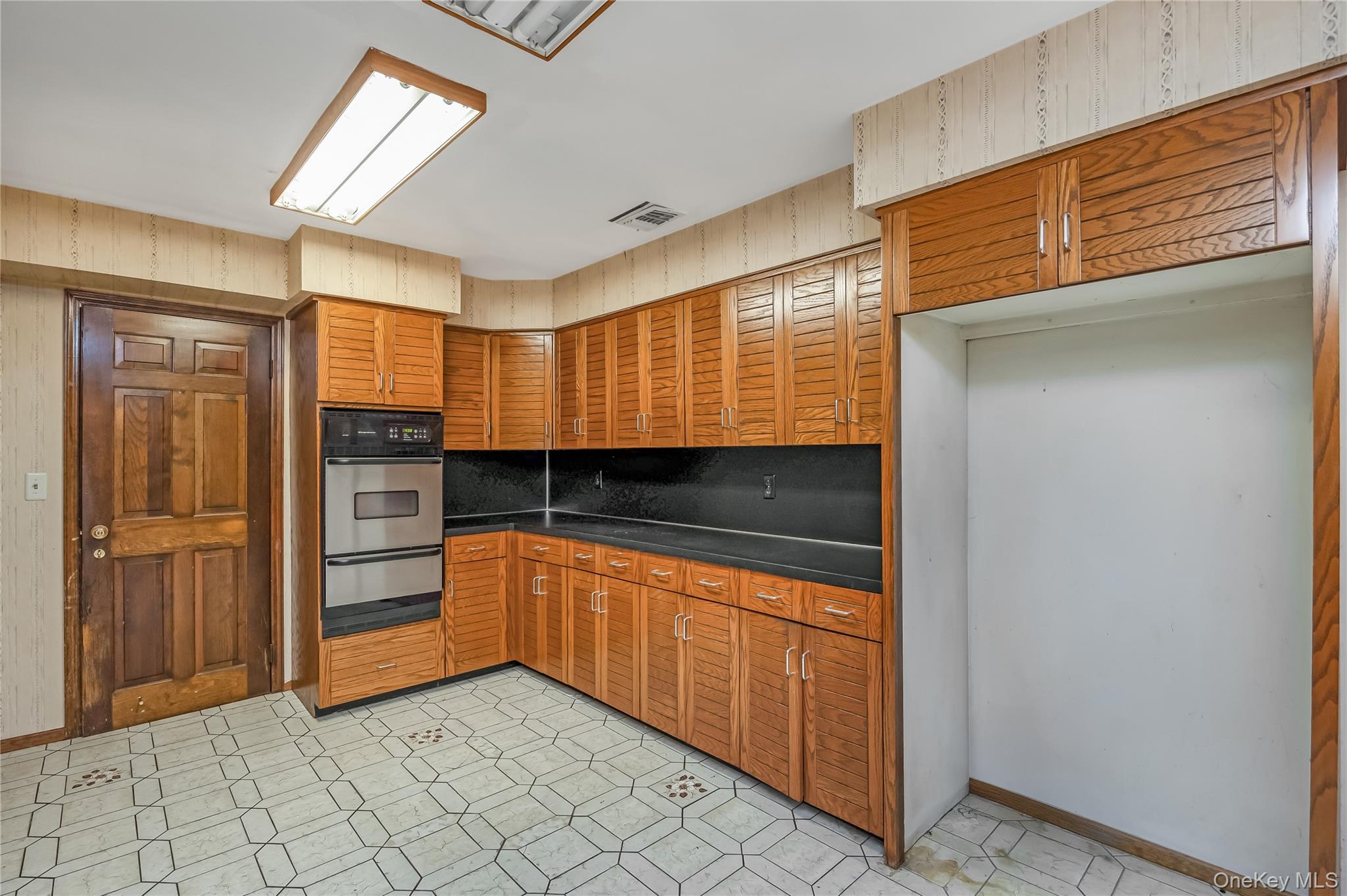 #13 photo, 1 Wunaquit Drive, 长岛 Bayville , NY 11709