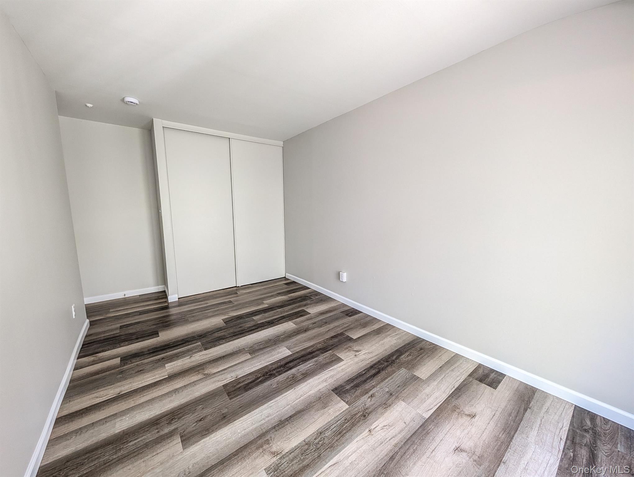 #14 photo, 136 Hill Crescent, サフォーク郡 Calverton , NY 11933