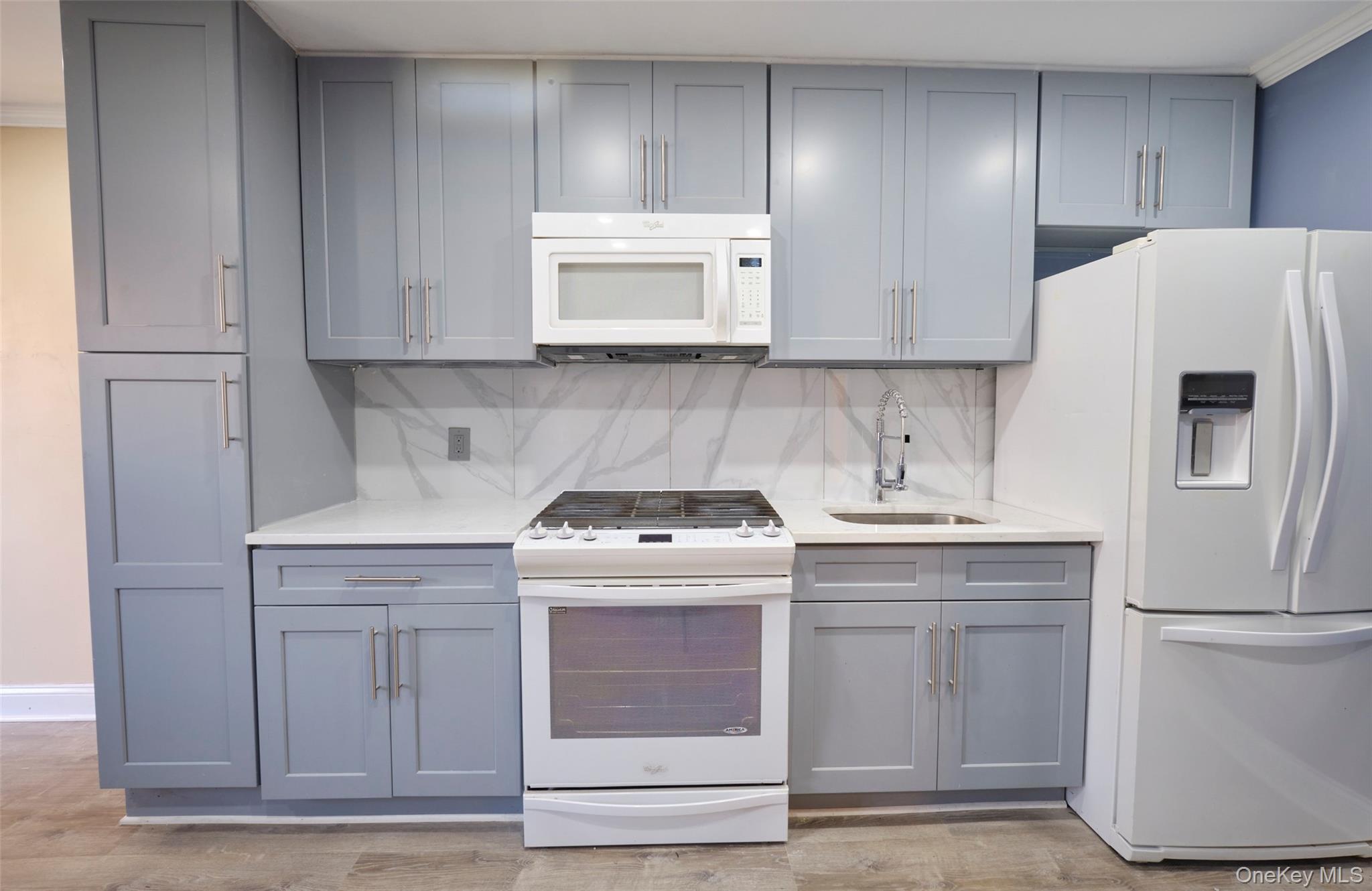 #6 photo, 724 E 96th Street, Бруклин ‖ Brooklyn , NY 11236