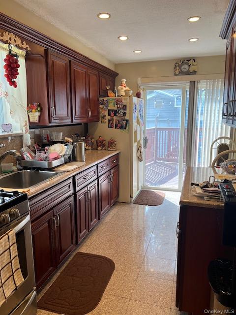 #4 photo, 8918 239th Street, Bellerose , NY 11426