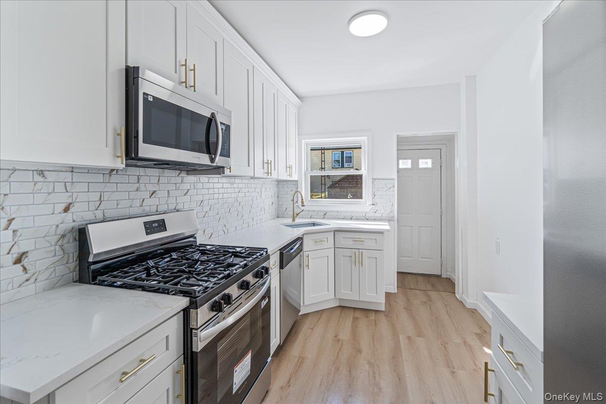 #19 photo, 9524 112th Street, Richmond Hill , NY 11419