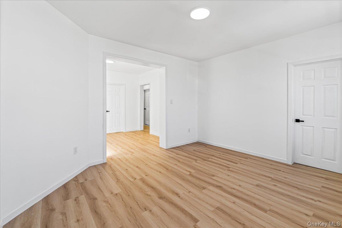 #3 photo, 9524 112th Street, Richmond Hill , NY 11419