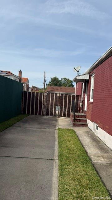 #3 photo, 264-15 82nd Ave, Glen Oaks , NY NY 11004