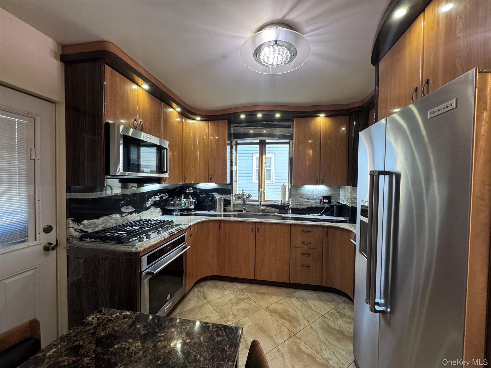 #4 photo, 7719 170th Street, Fresh Meadows , NY 11366