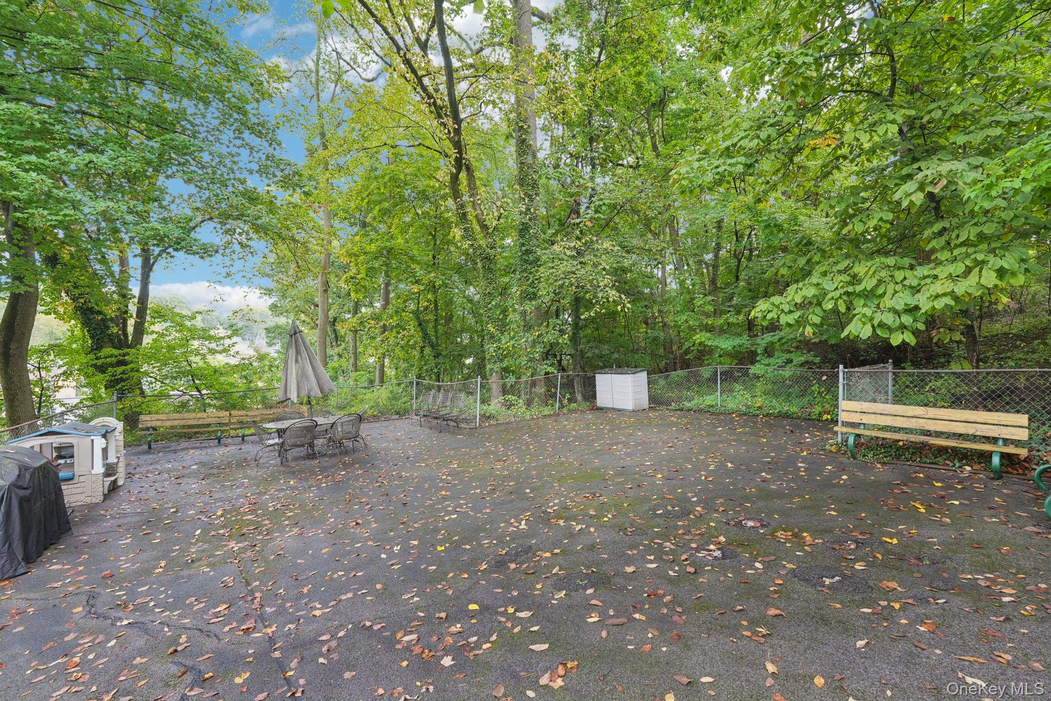 #18 photo, 2035 Central Park Avenue, Yonkers , NY 10710