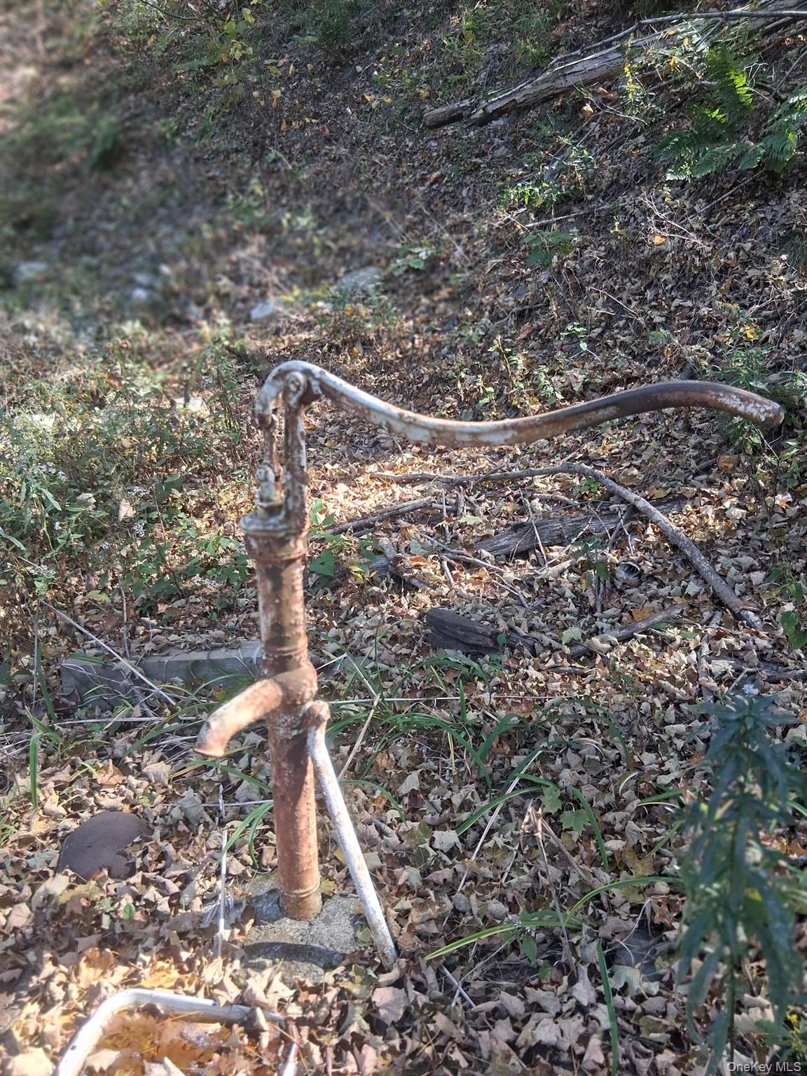 #18 photo, 84 North Road, Red Hook , NY 12571