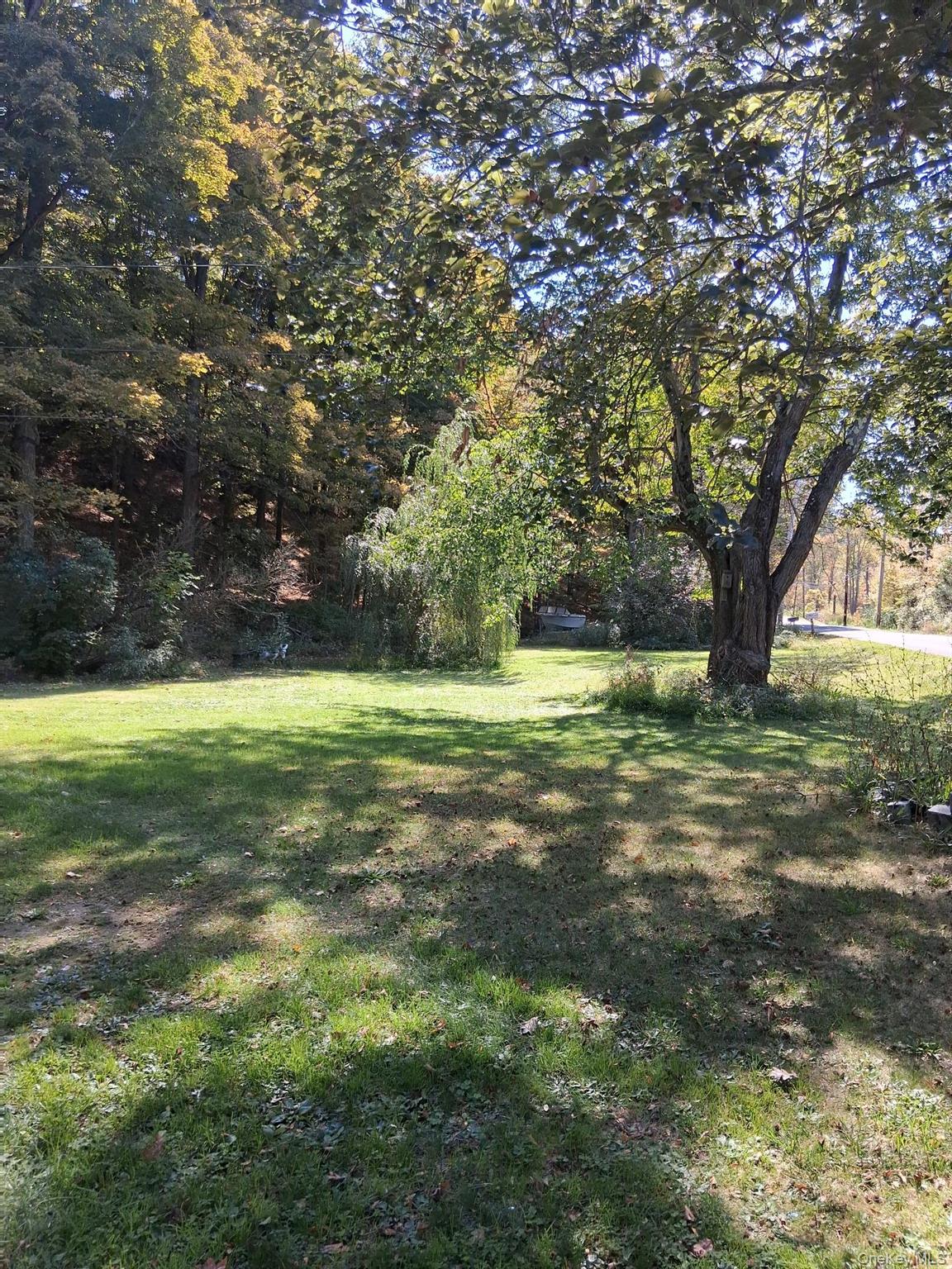 #19 photo, 84 North Road, Red Hook , NY 12571