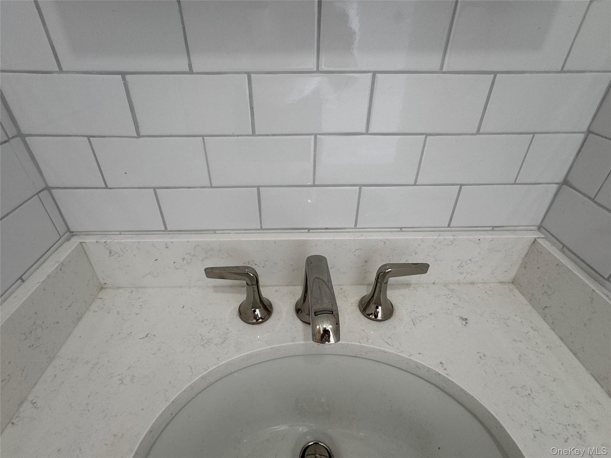 #9 photo, 762 Brady Avenue, Bronx , NY 10462