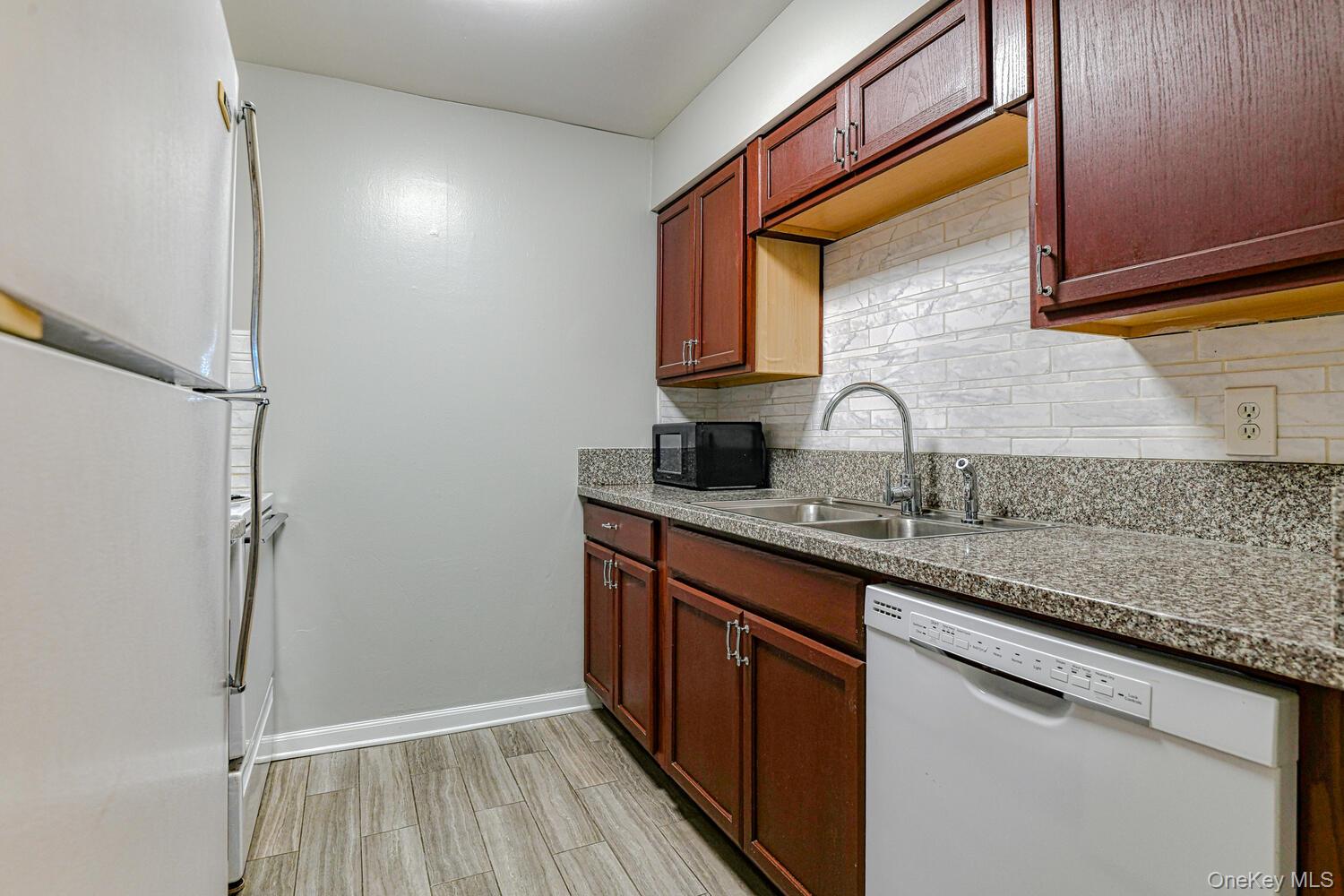 #7 photo, 104 Baldwin Lane, Newburgh , NY 12550