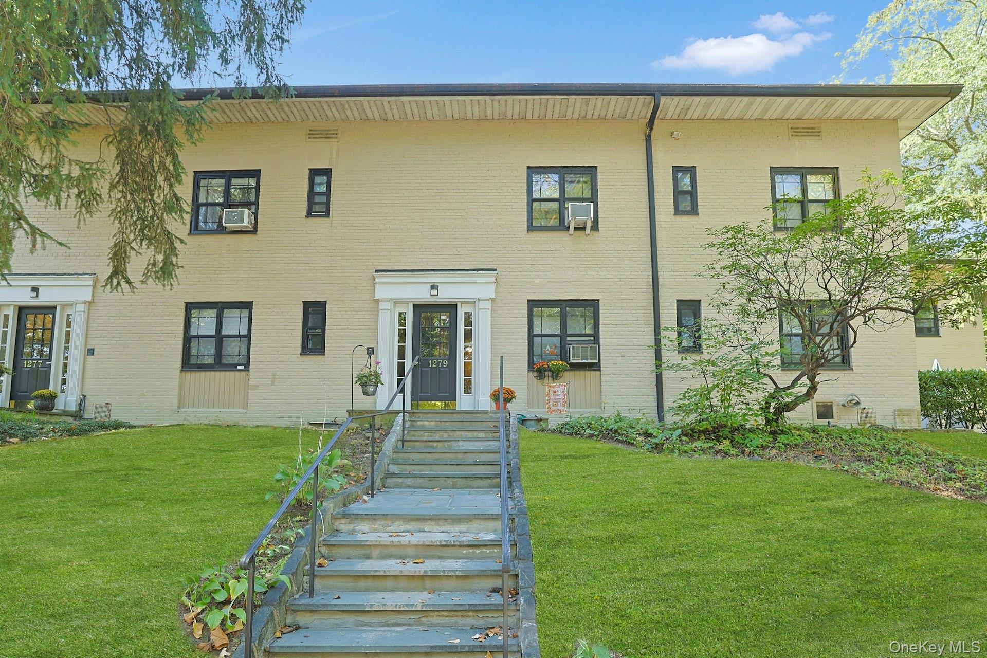 #1 photo, 1279 California Road, Eastchester , NY 10709