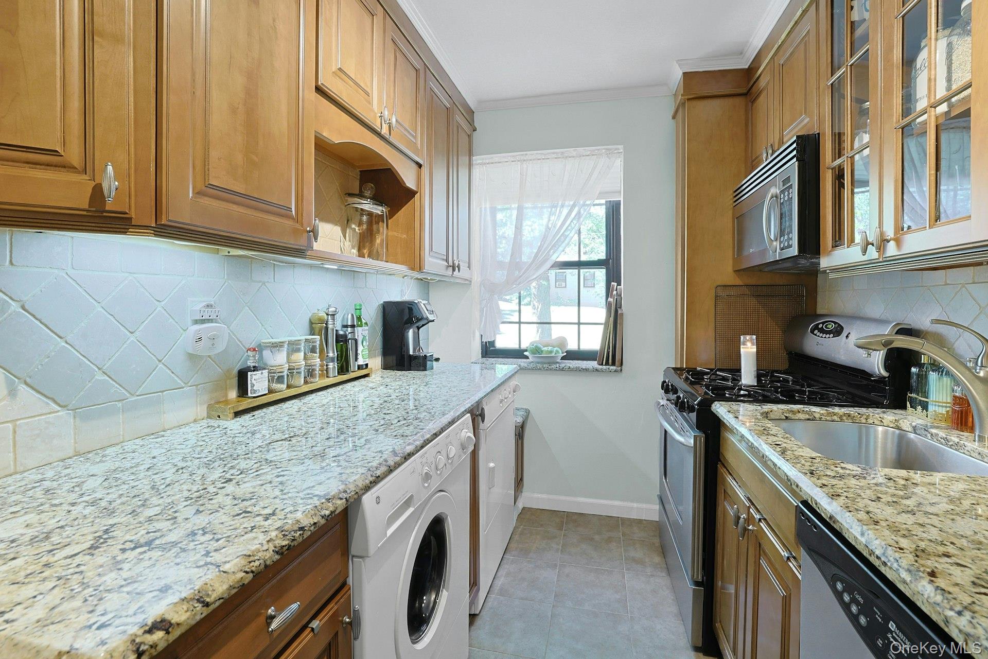 #12 photo, 1279 California Road, Eastchester , NY 10709