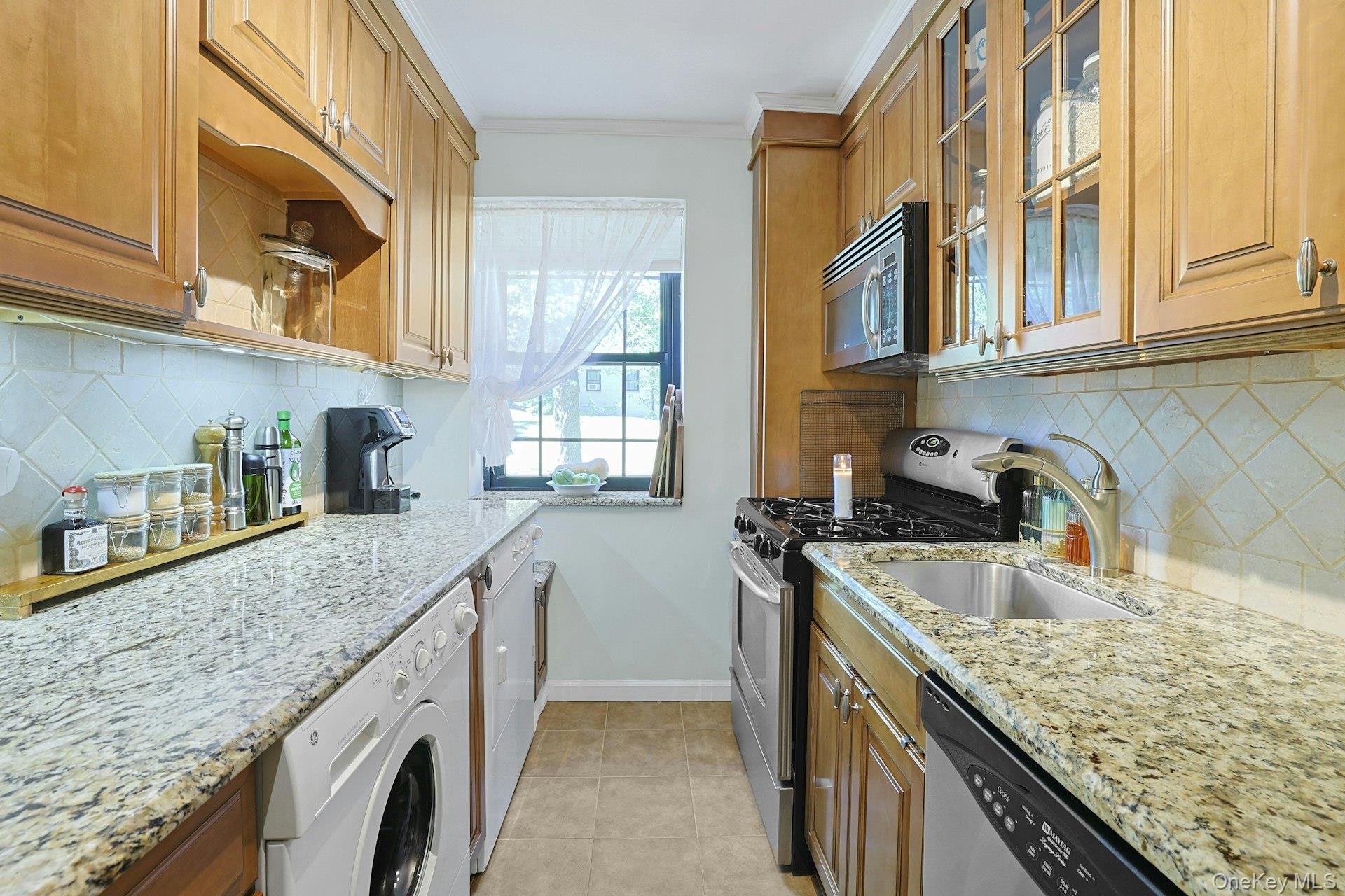 #14 photo, 1279 California Road, Eastchester , NY 10709